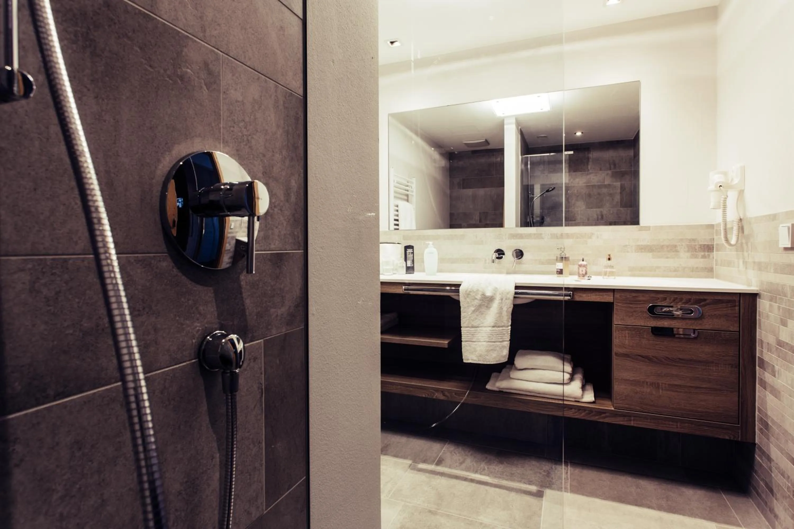 Bathroom in Biohotel Bergzeit