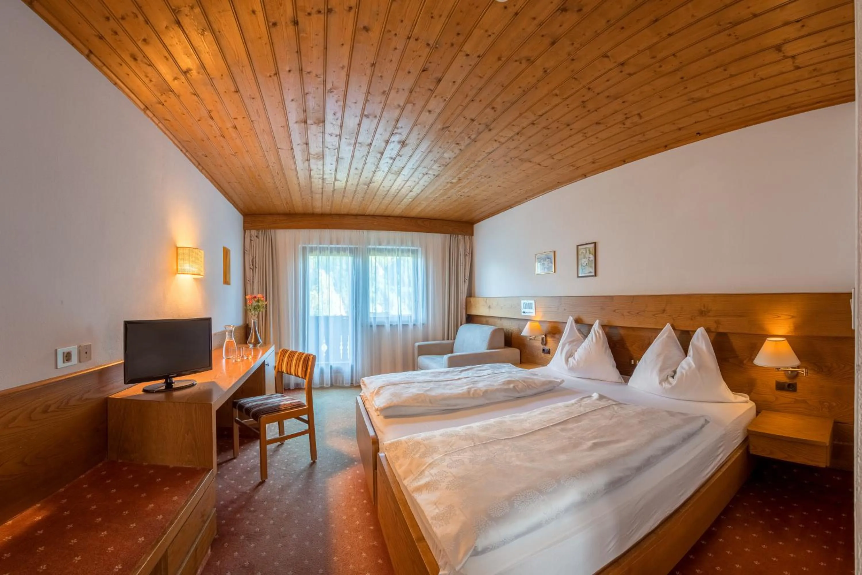 TV and multimedia in Hotel St. Pankraz