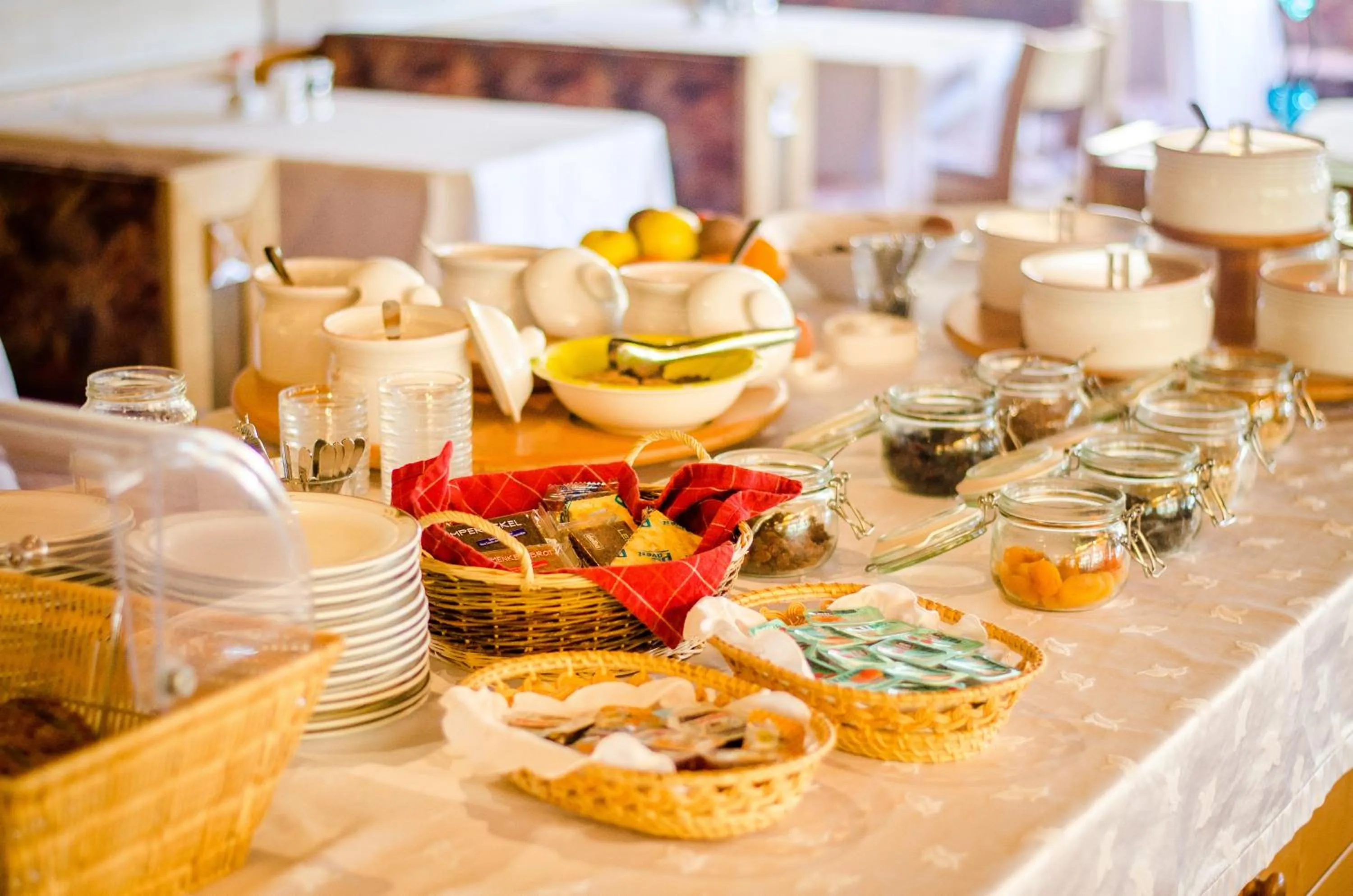 Restaurant/places to eat in Hotel St. Pankraz