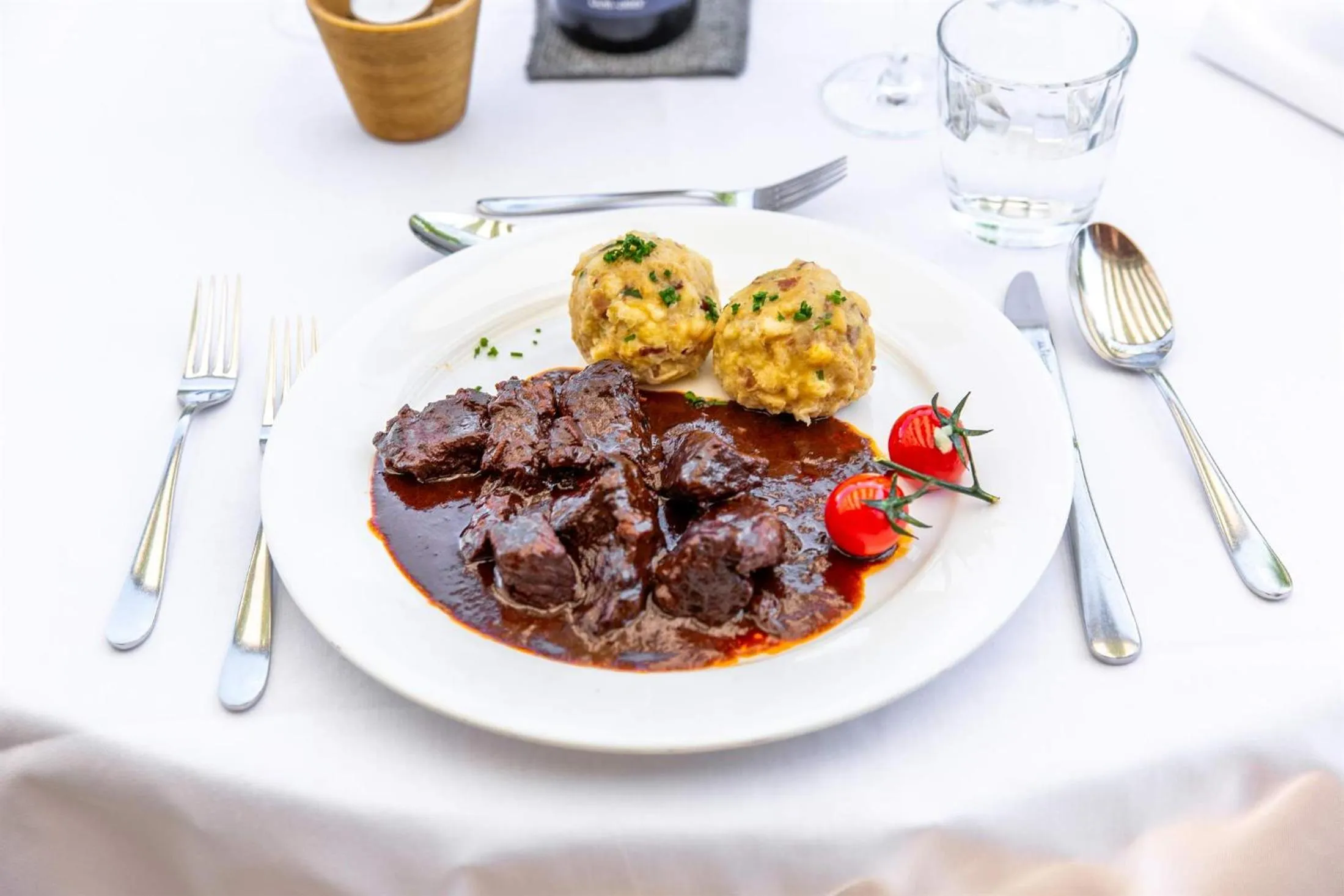 Restaurant/places to eat in Hotel St. Pankraz