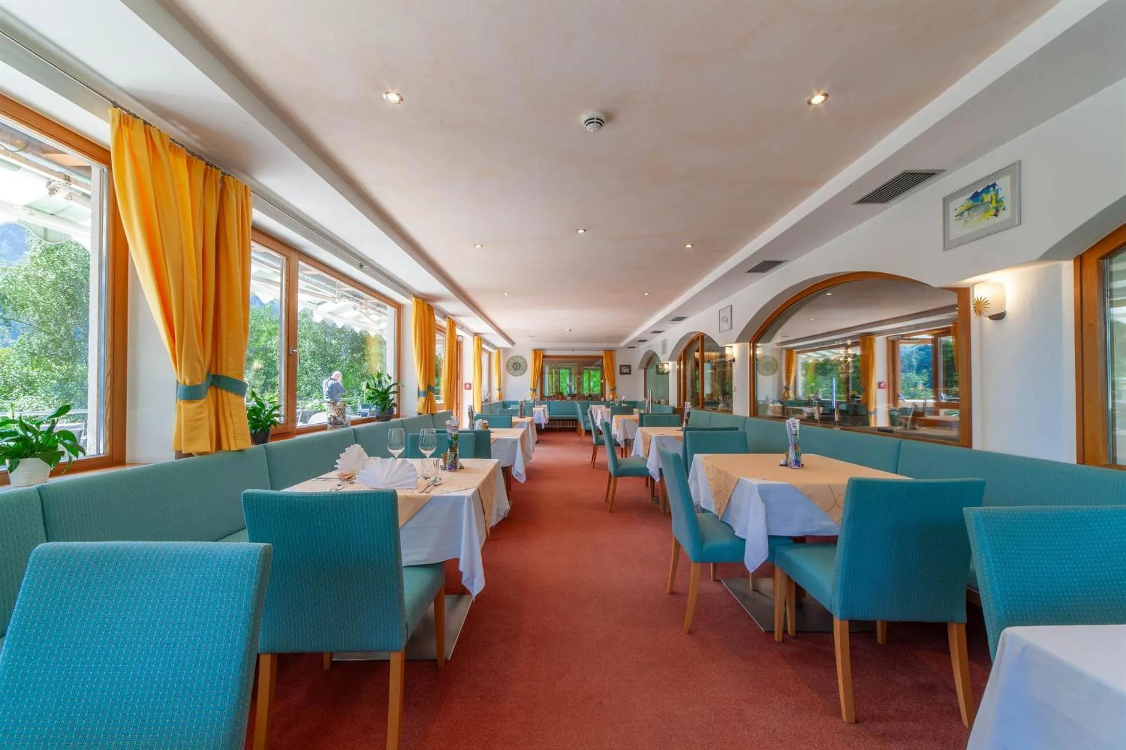 Restaurant/places to eat in Hotel St. Pankraz