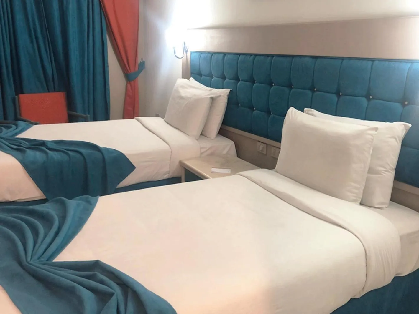 Bed in Aracan Eatabe Luxor Hotel