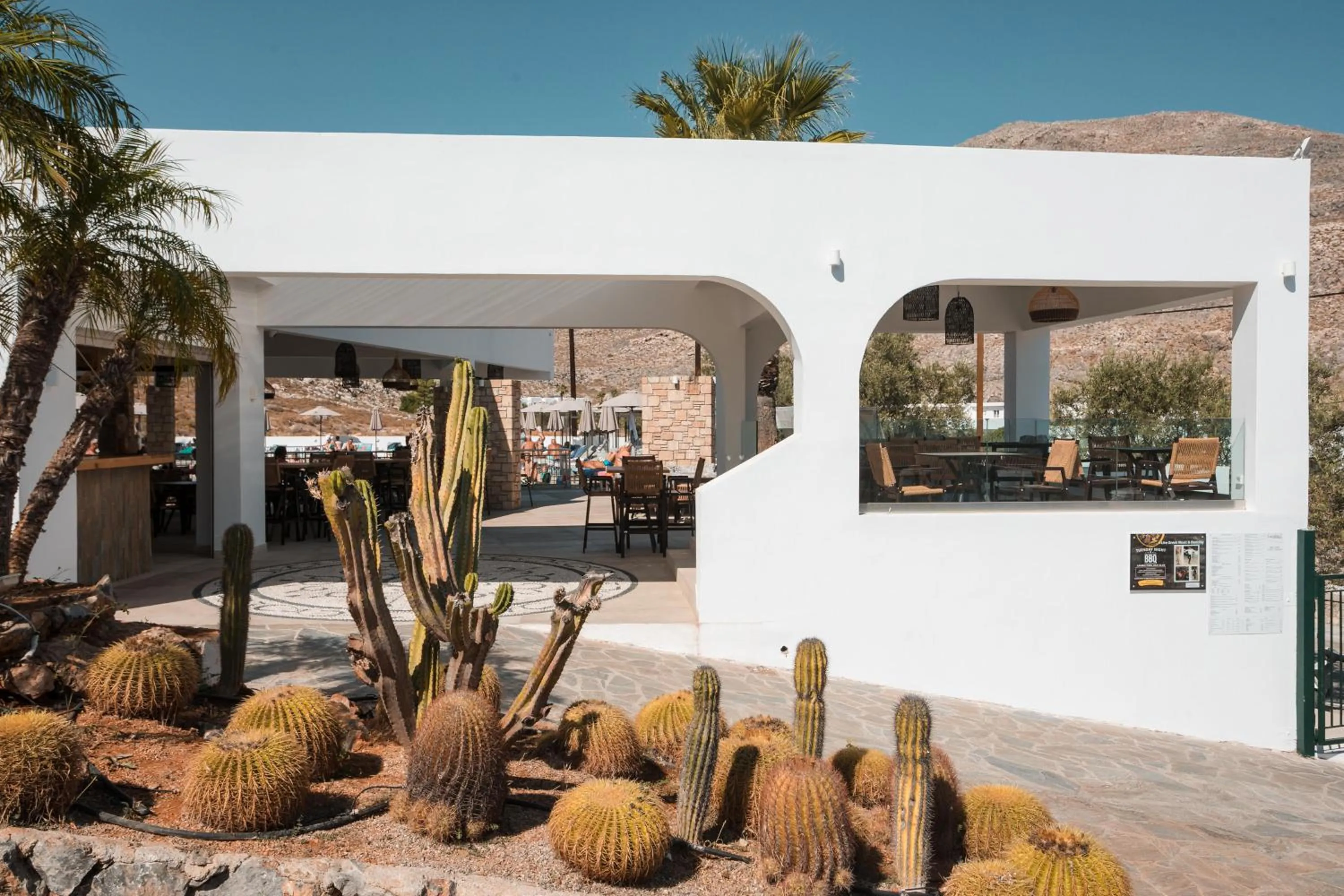 Property building in Lambis Studios & Apartments