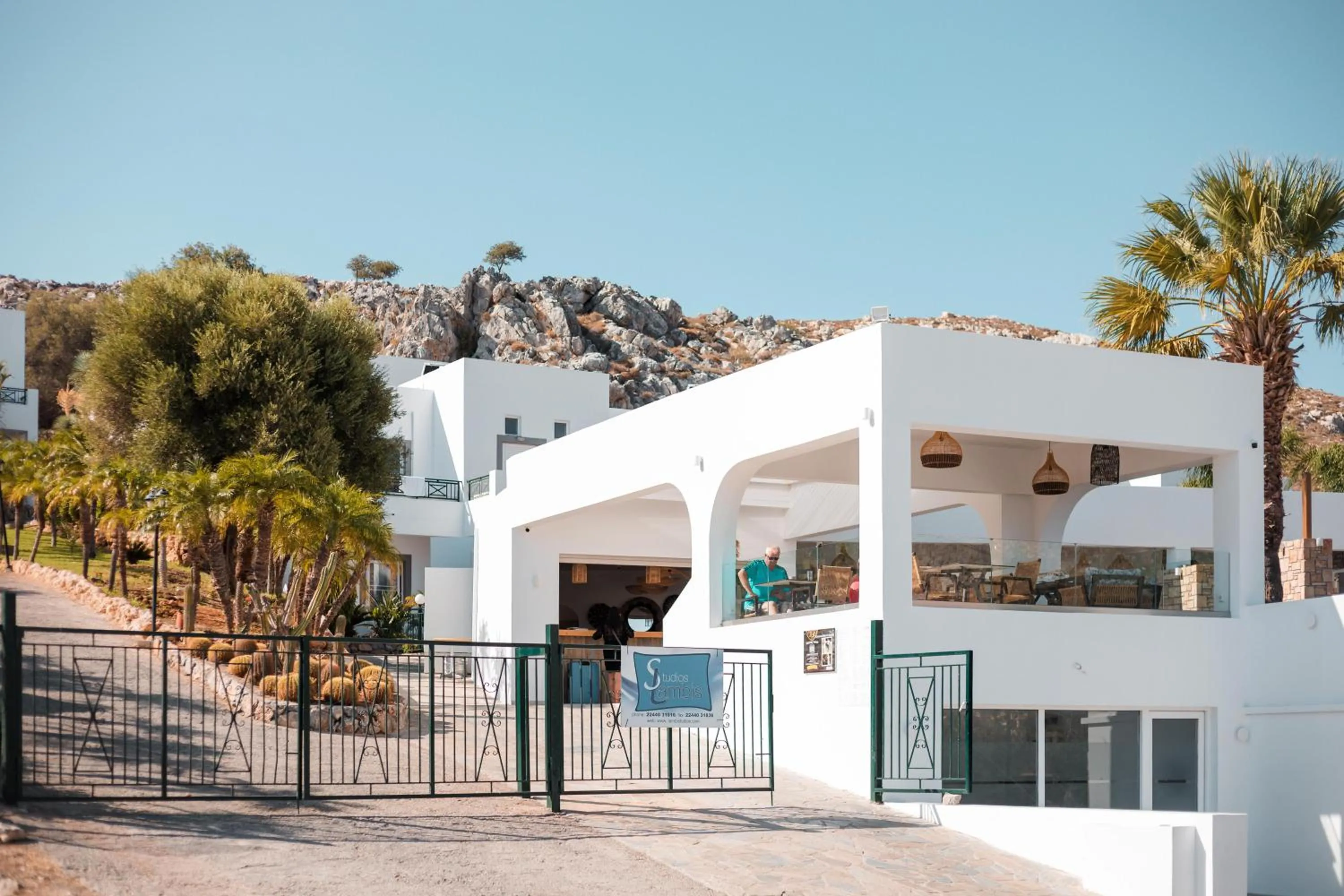 Property building in Lambis Studios & Apartments