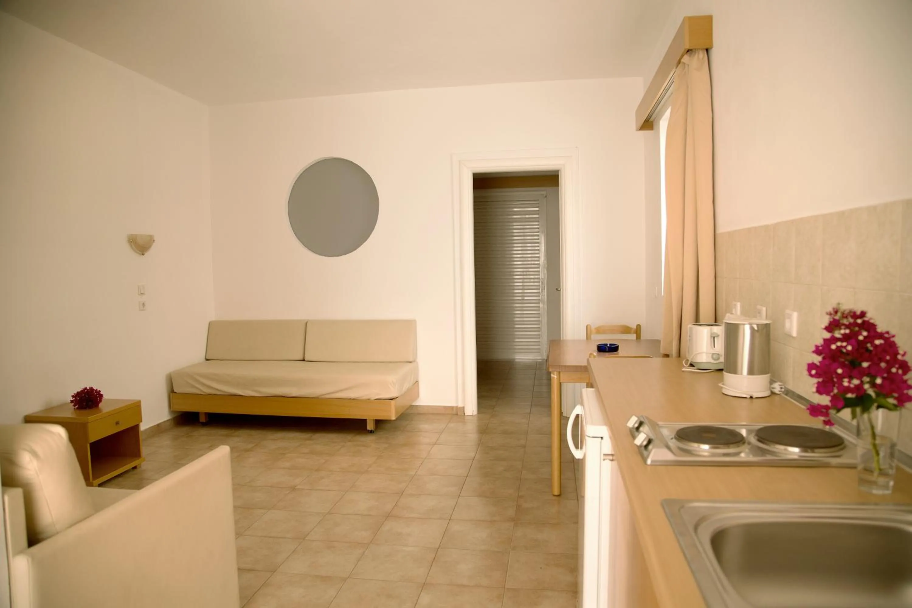 Kitchen or kitchenette in Lambis Studios & Apartments