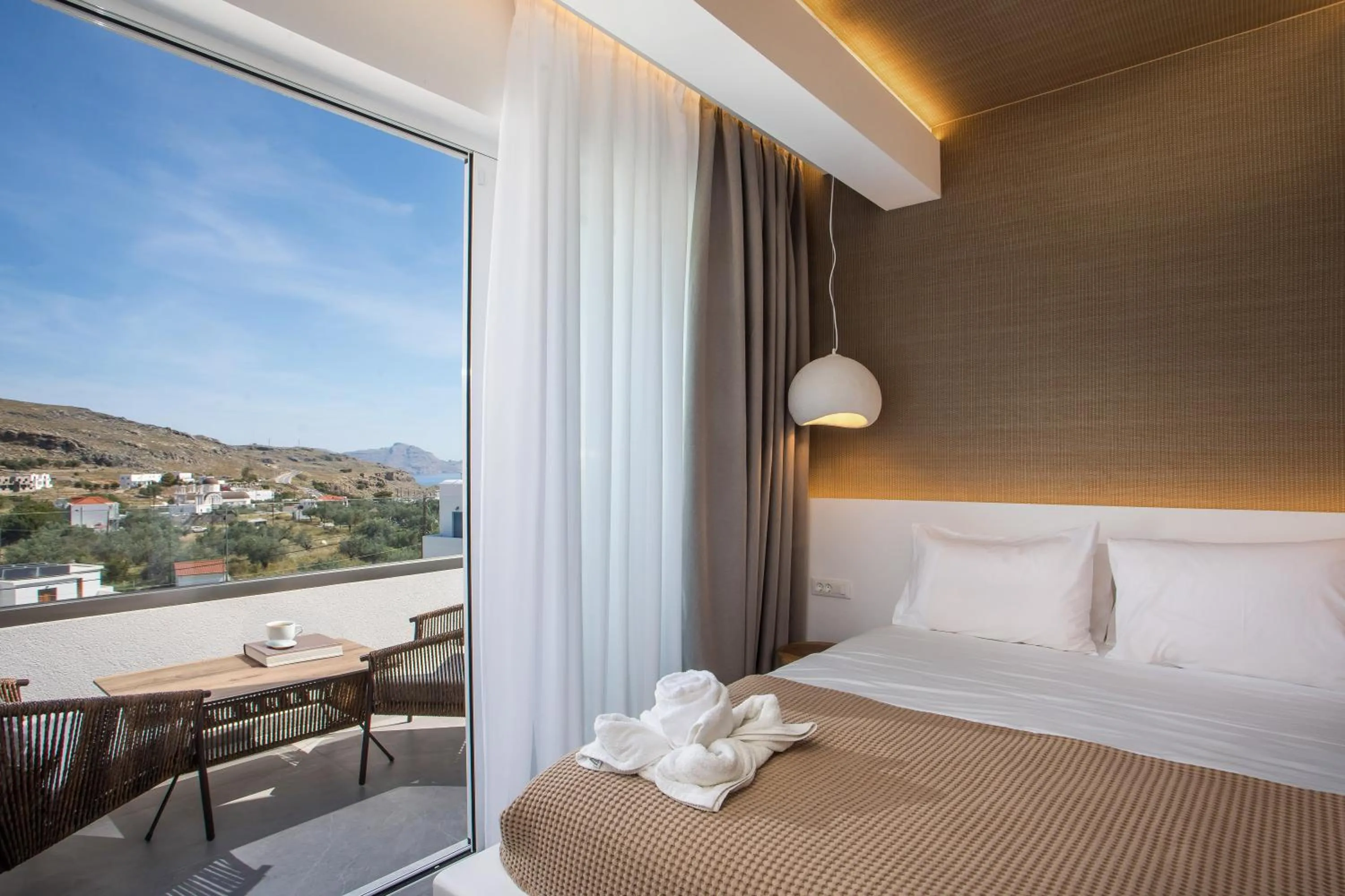 Bed in Lambis Studios & Apartments