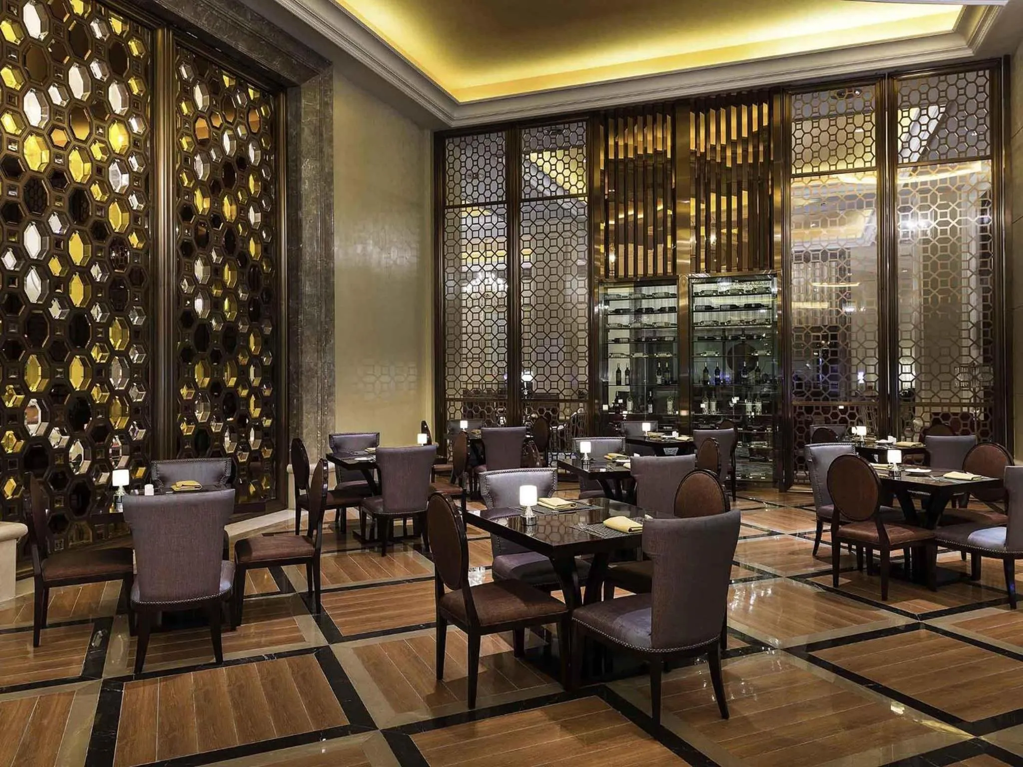 Restaurant/places to eat in Pullman Tangshan