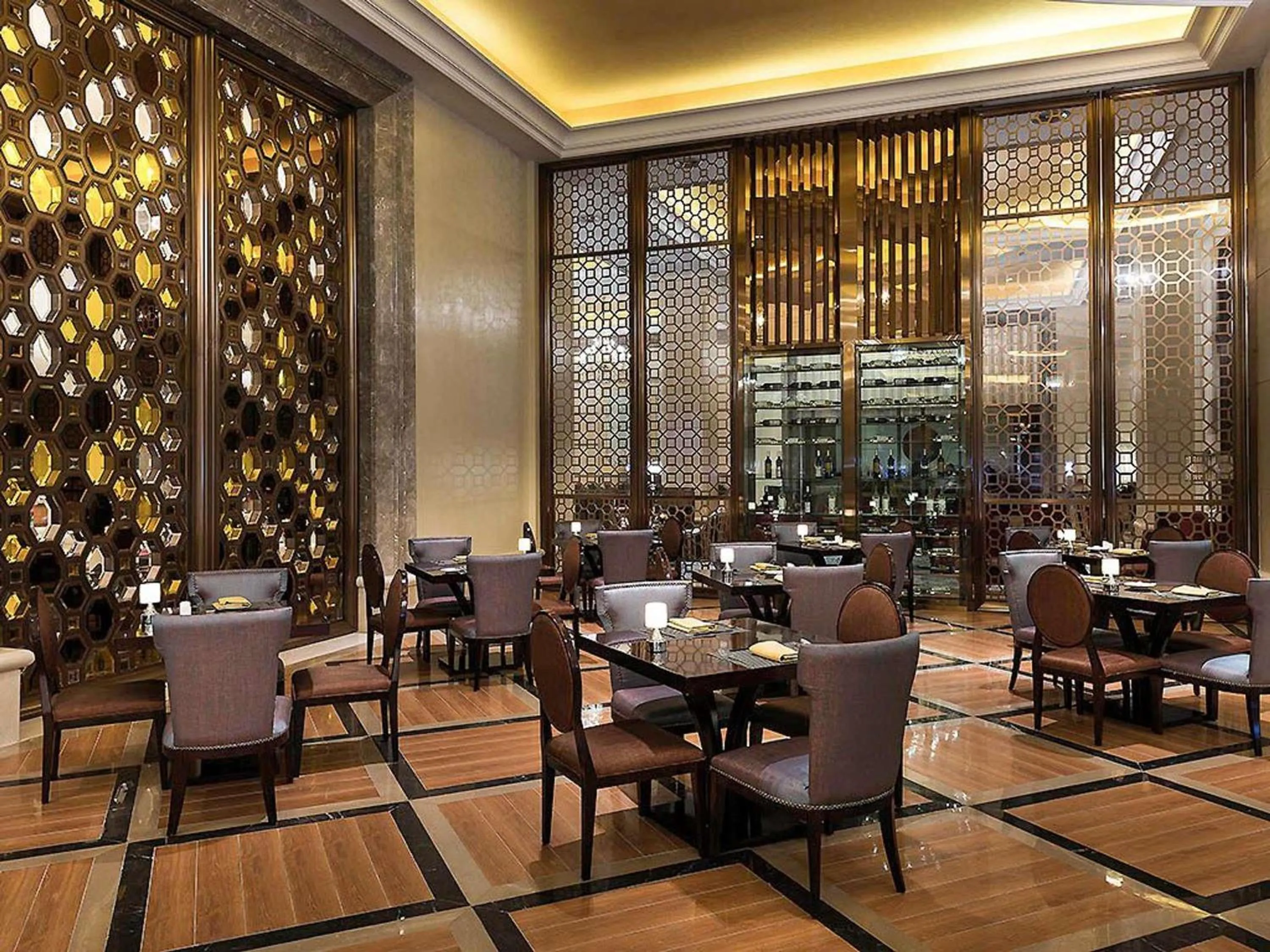 Restaurant/places to eat in Pullman Tangshan