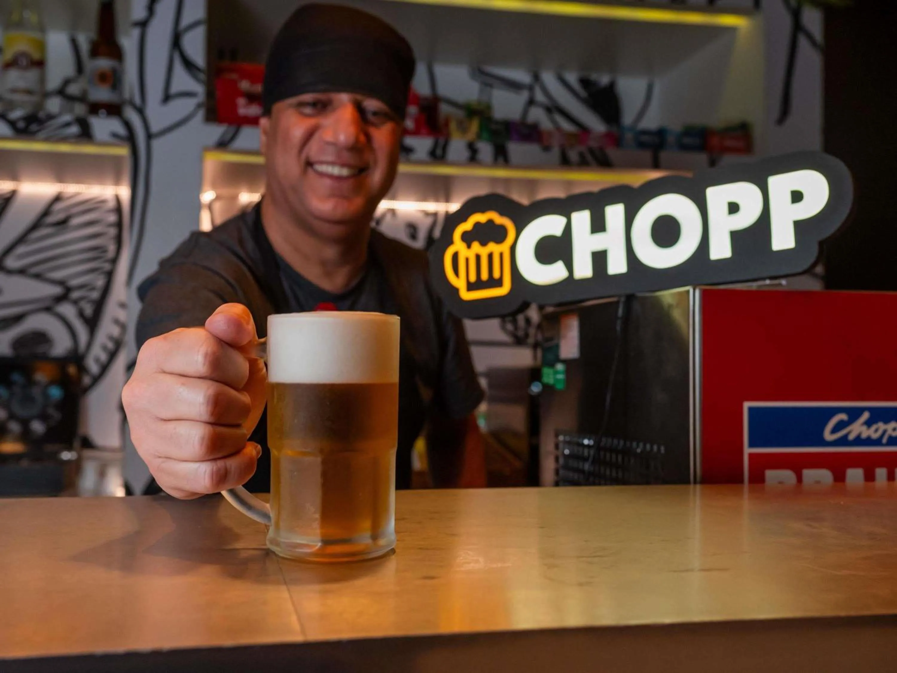 Lounge or bar in Ibis Guaratingueta Aparecida - Circuito da Fé