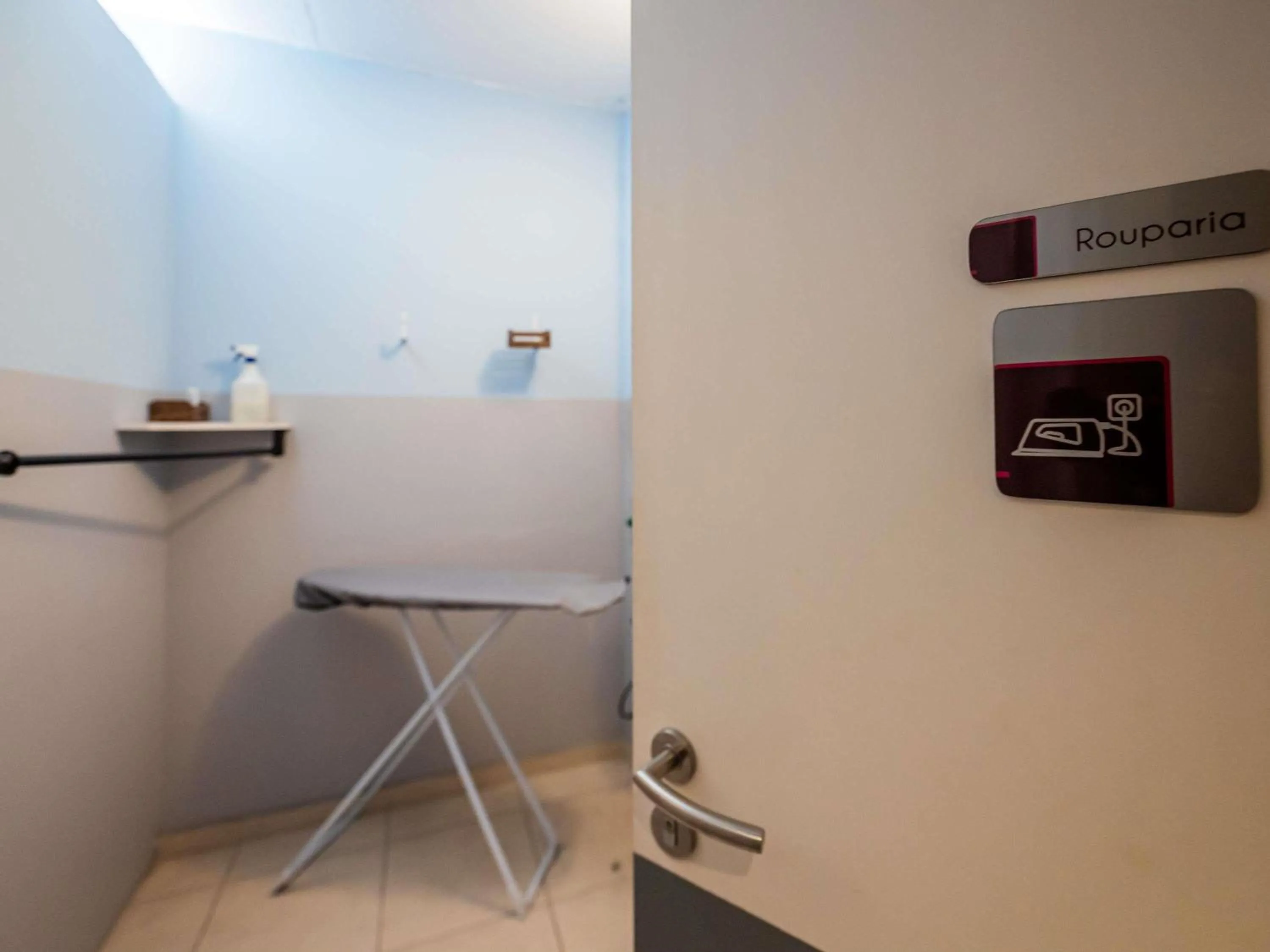 Other in Ibis Guaratingueta Aparecida - Circuito da Fé