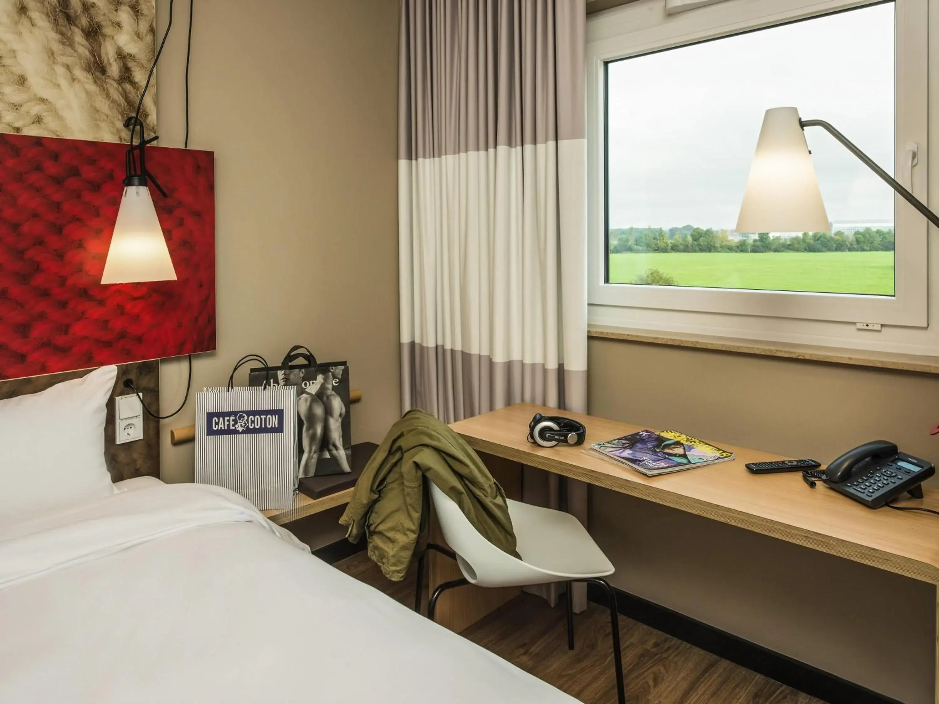 Standard Twin Room in Ibis München Airport Süd Standard Twin Room in Ibis München Airport Süd