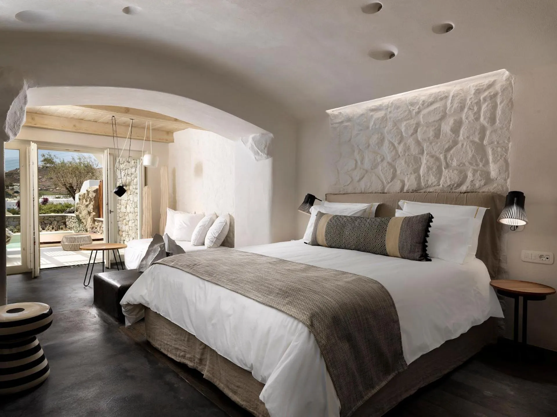 Bed in Kove Mykonos - A Myconian Collection Hotel