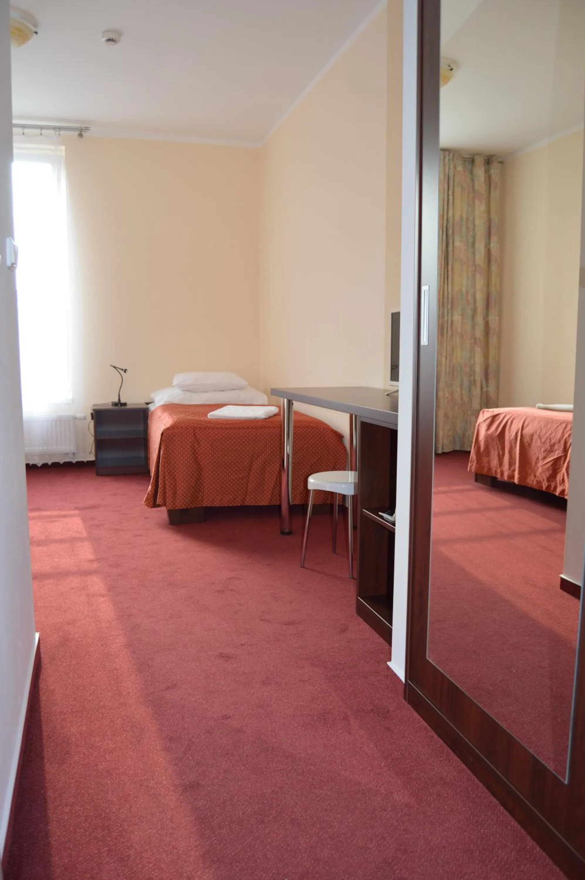 Bedroom, Bed in HOTEL ARÉNA