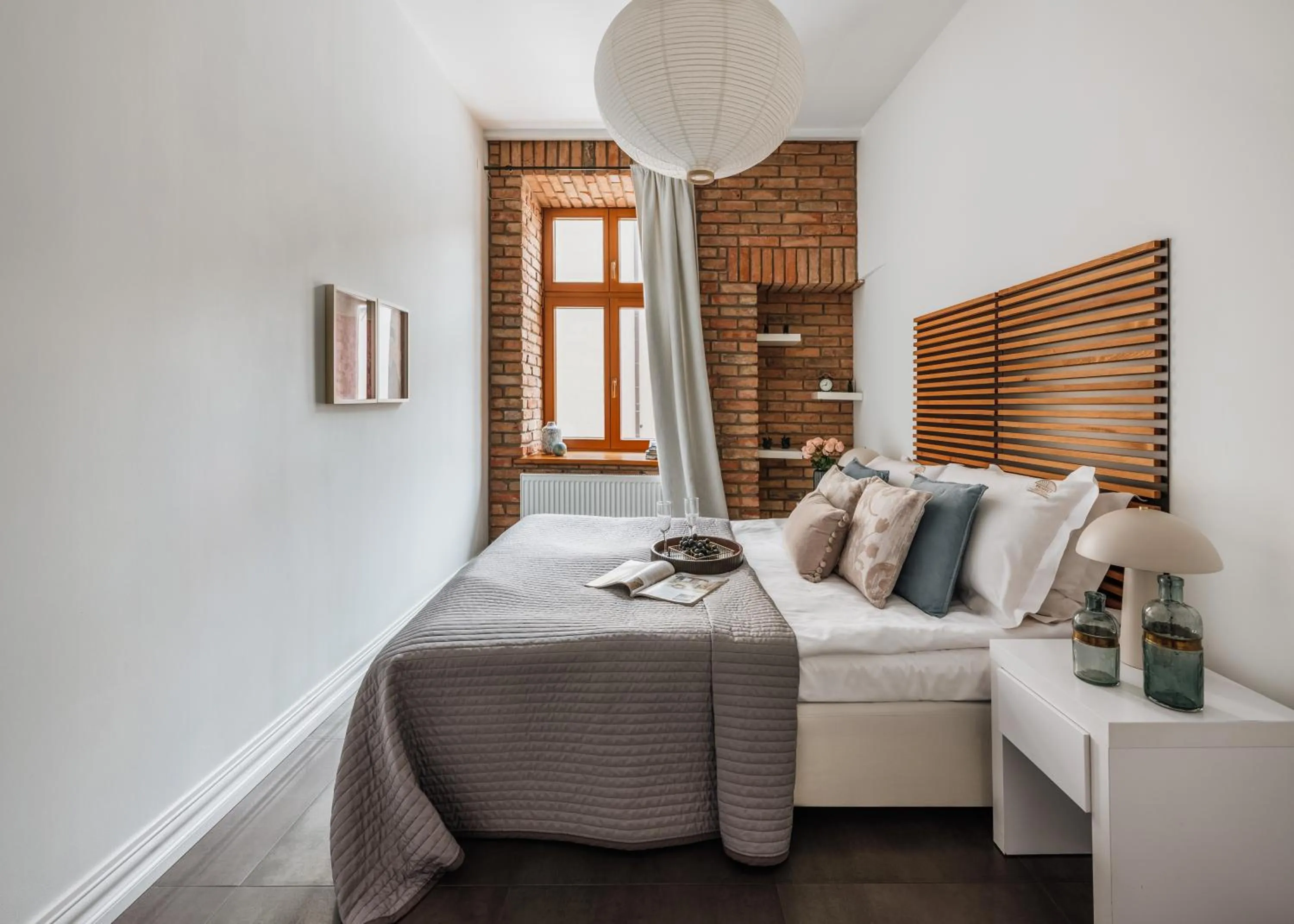Bedroom, Bed in Fragola Apartments Old Town