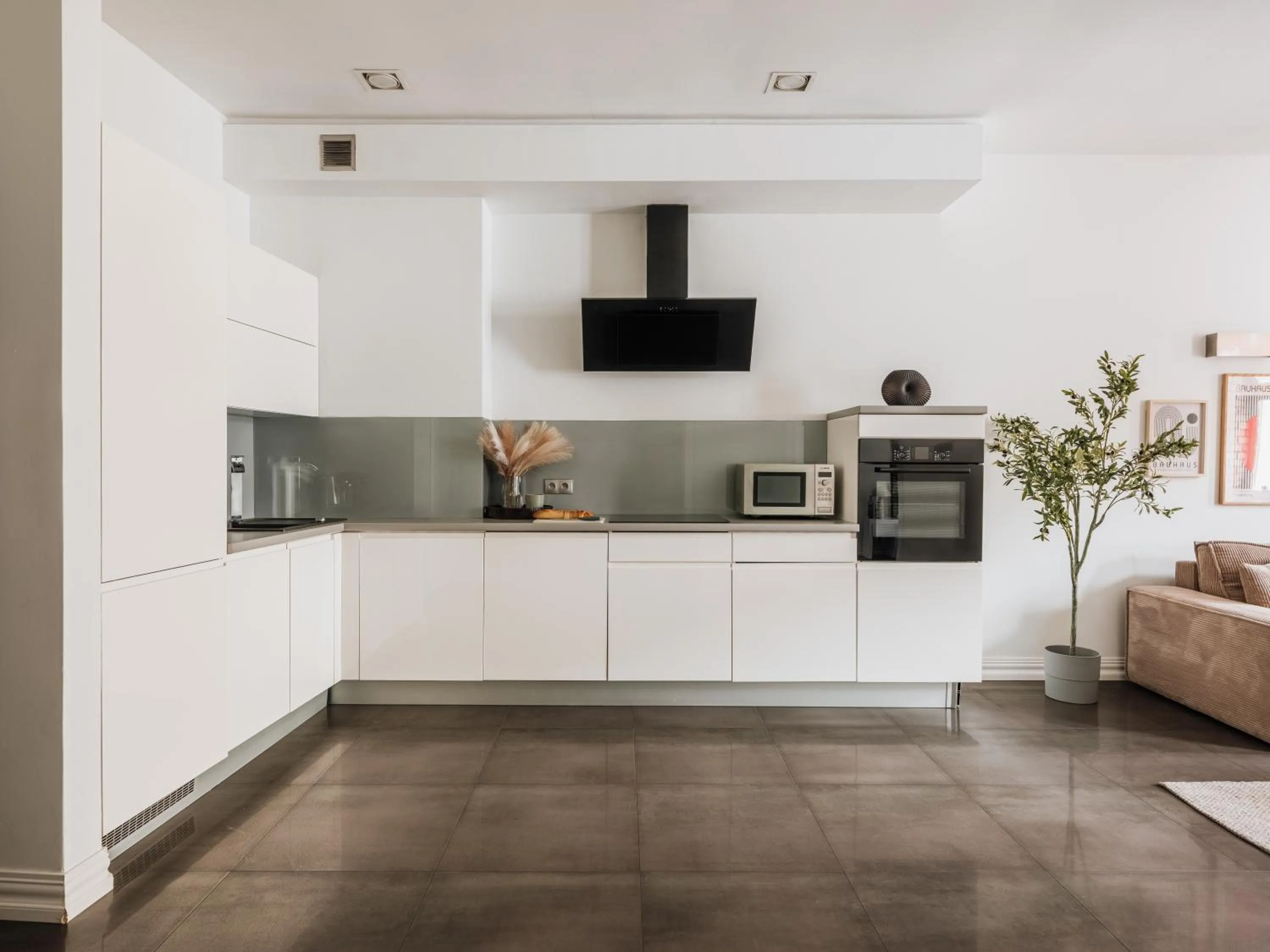 Kitchen or kitchenette in Fragola Apartments Old Town