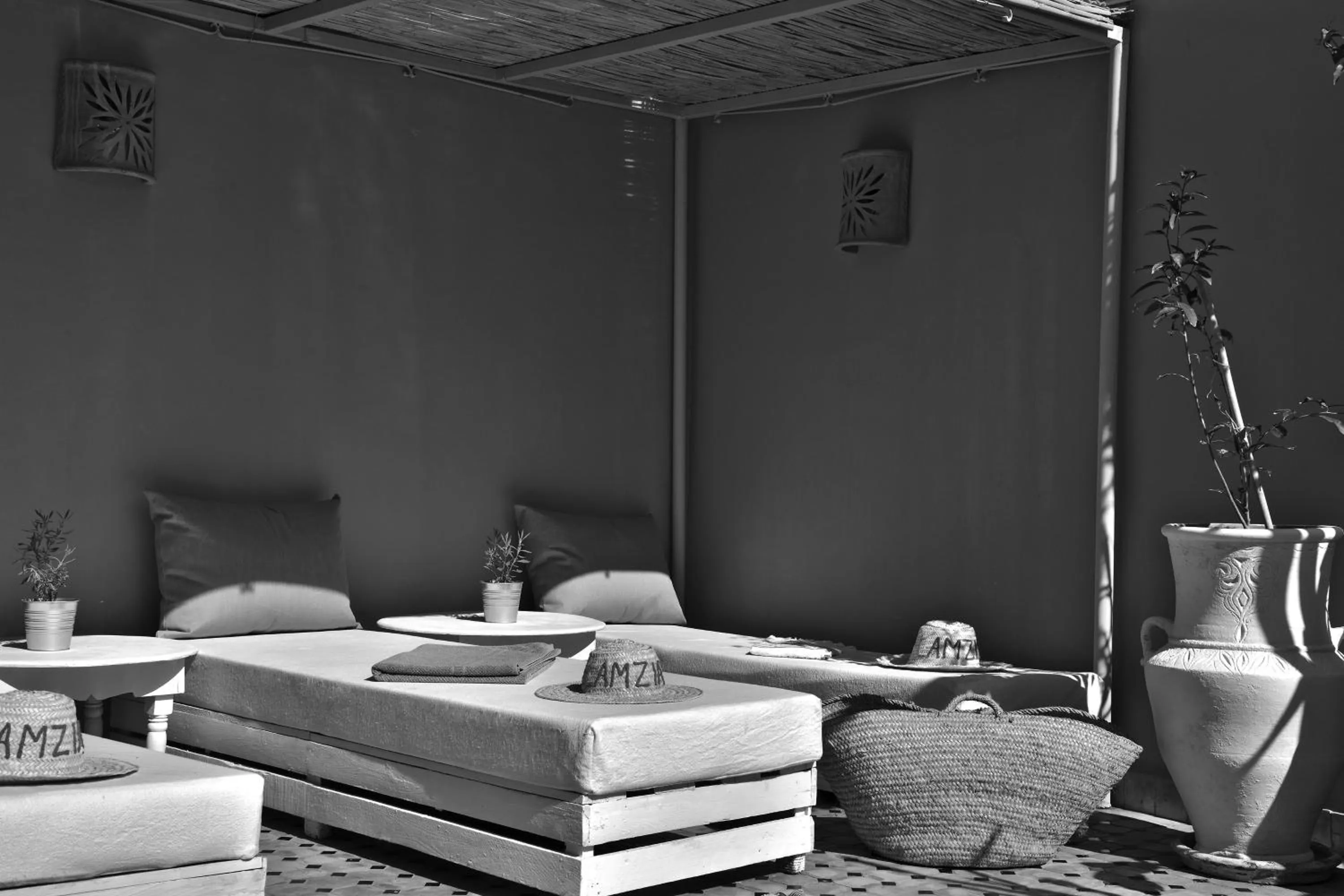 Swimming pool in Riad Lamzia