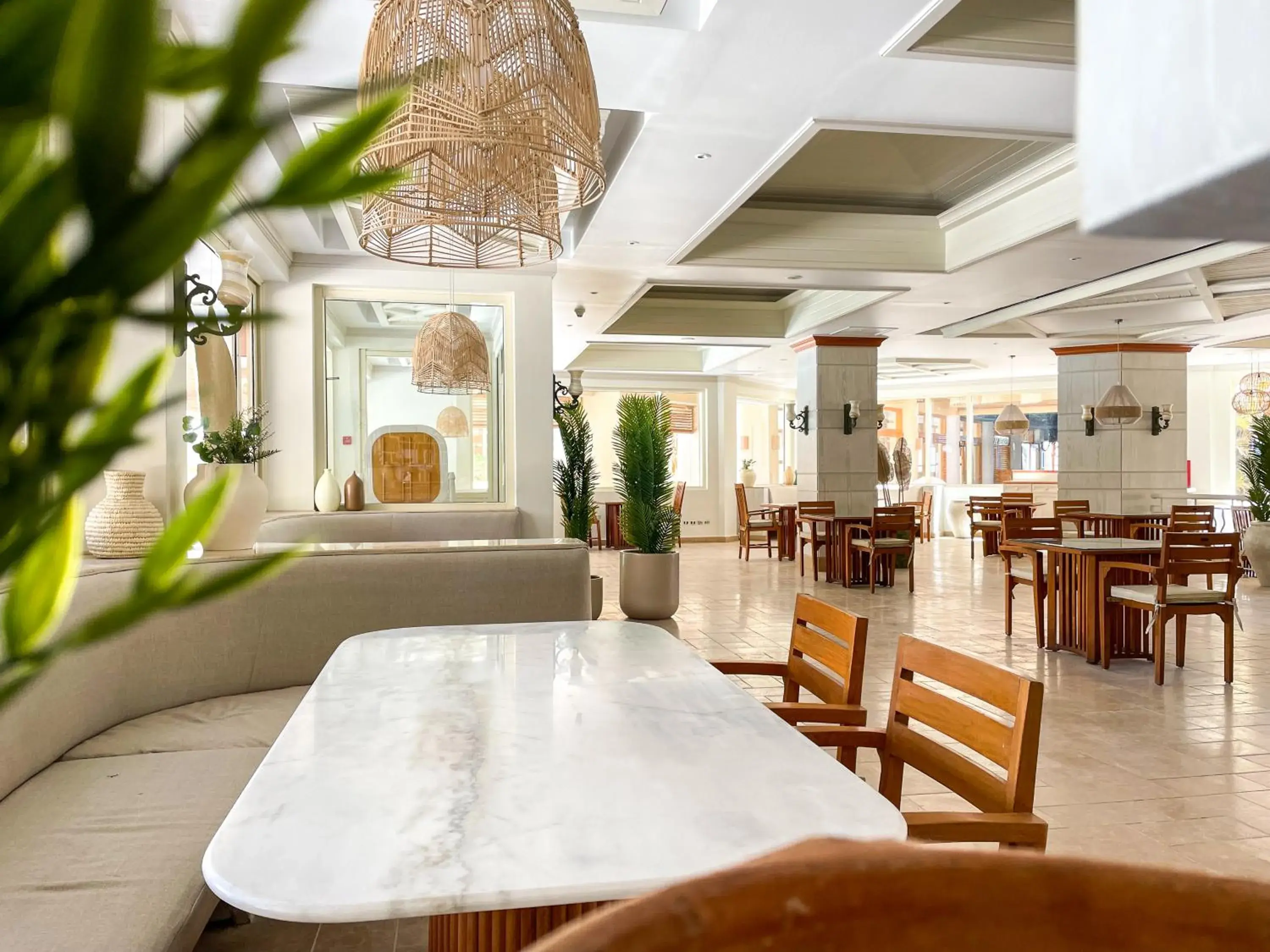 Restaurant/places to eat in The Breakers Diving and Surfing Lodge Soma Bay Restaurant/places to eat in The Breakers Diving and Surfing Lodge Soma Bay