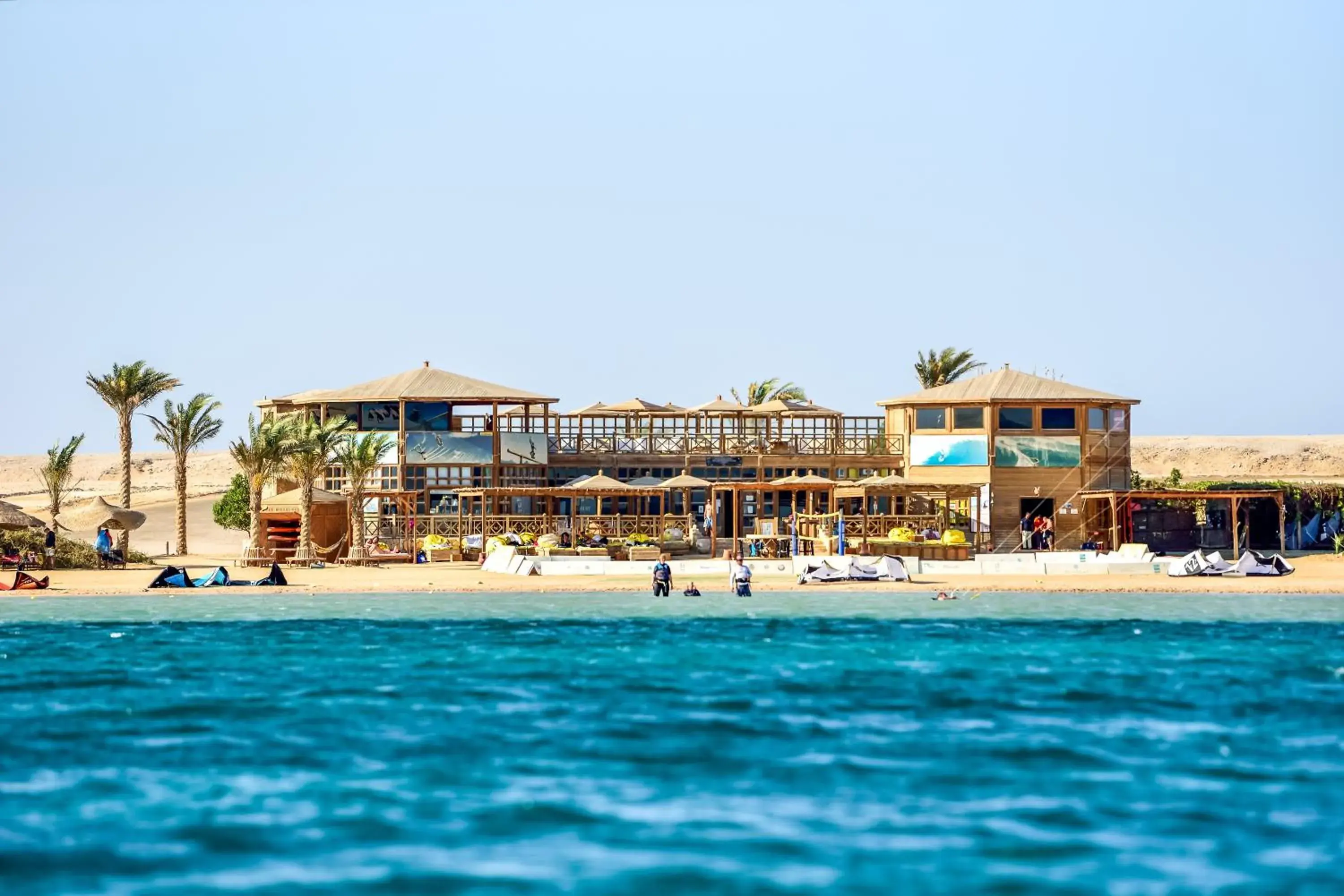 Property building in The Breakers Diving and Surfing Lodge Soma Bay Property building in The Breakers Diving and Surfing Lodge Soma Bay