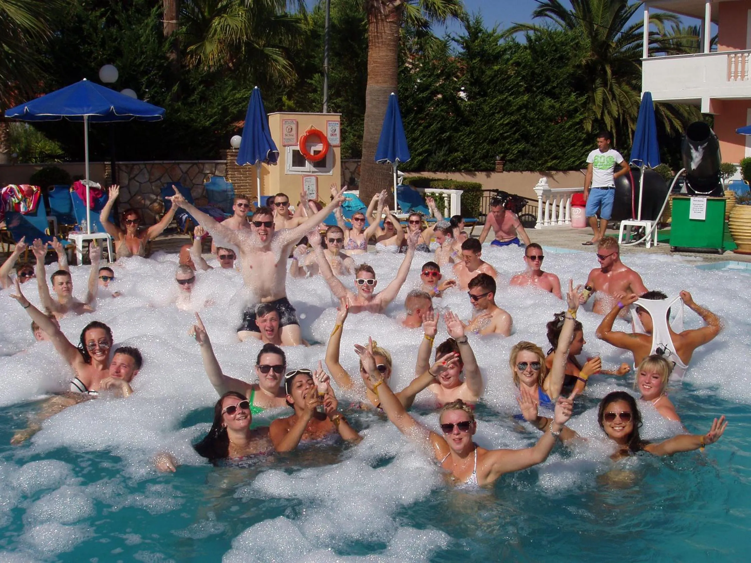 group of guests in Paradise Apartments