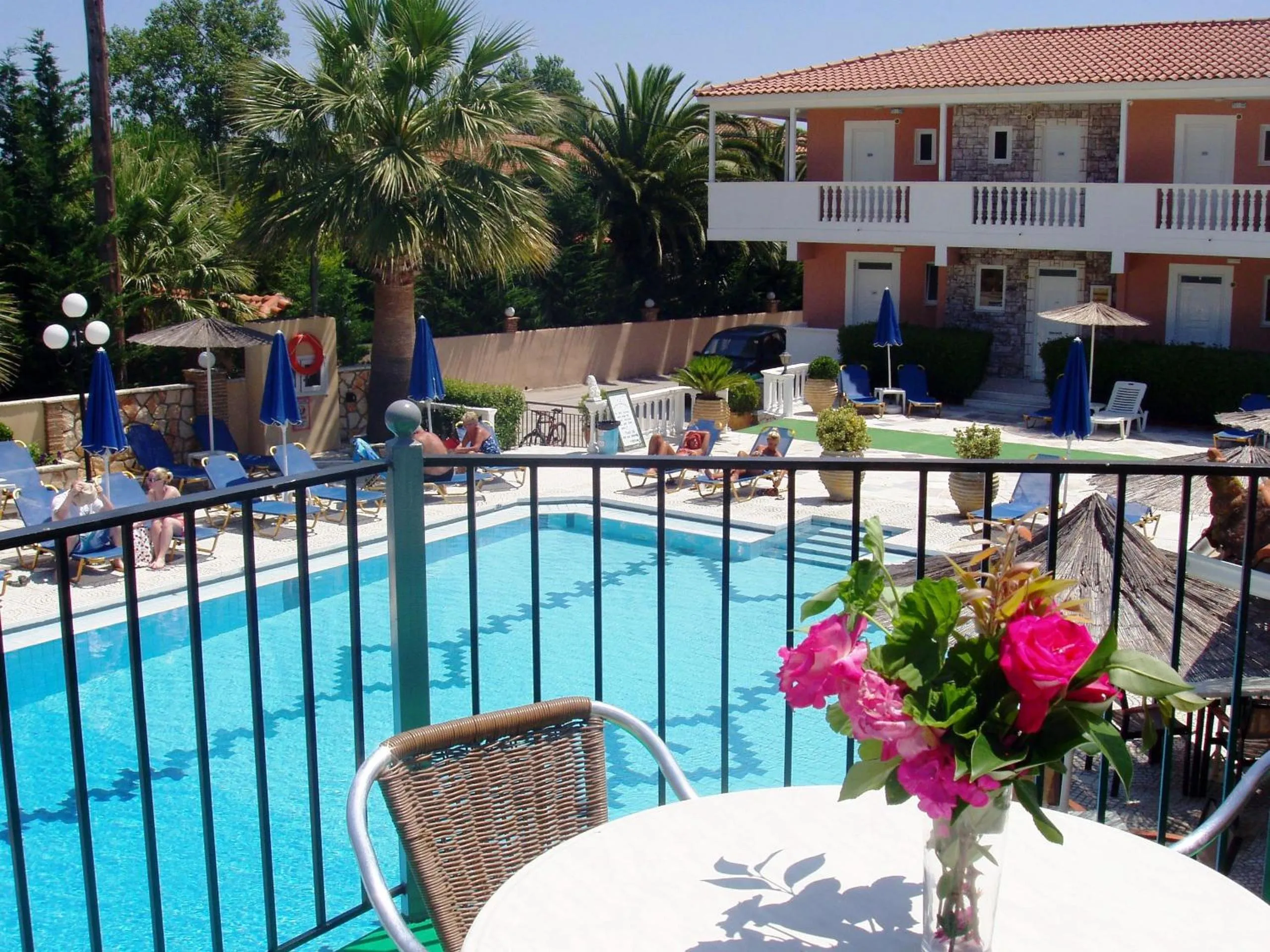 Pool view in Paradise Apartments