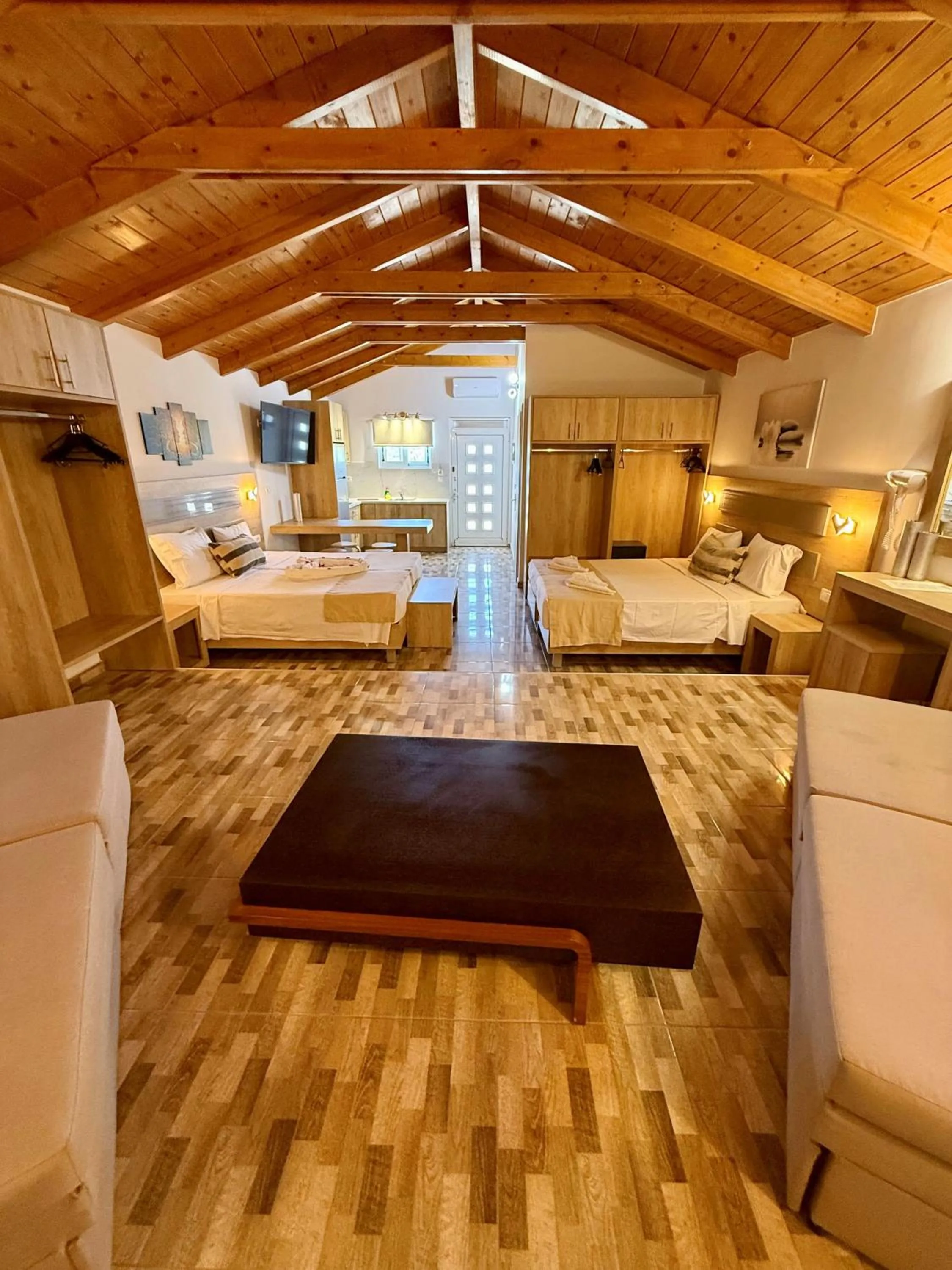 Photo of the whole room in Paradise Apartments