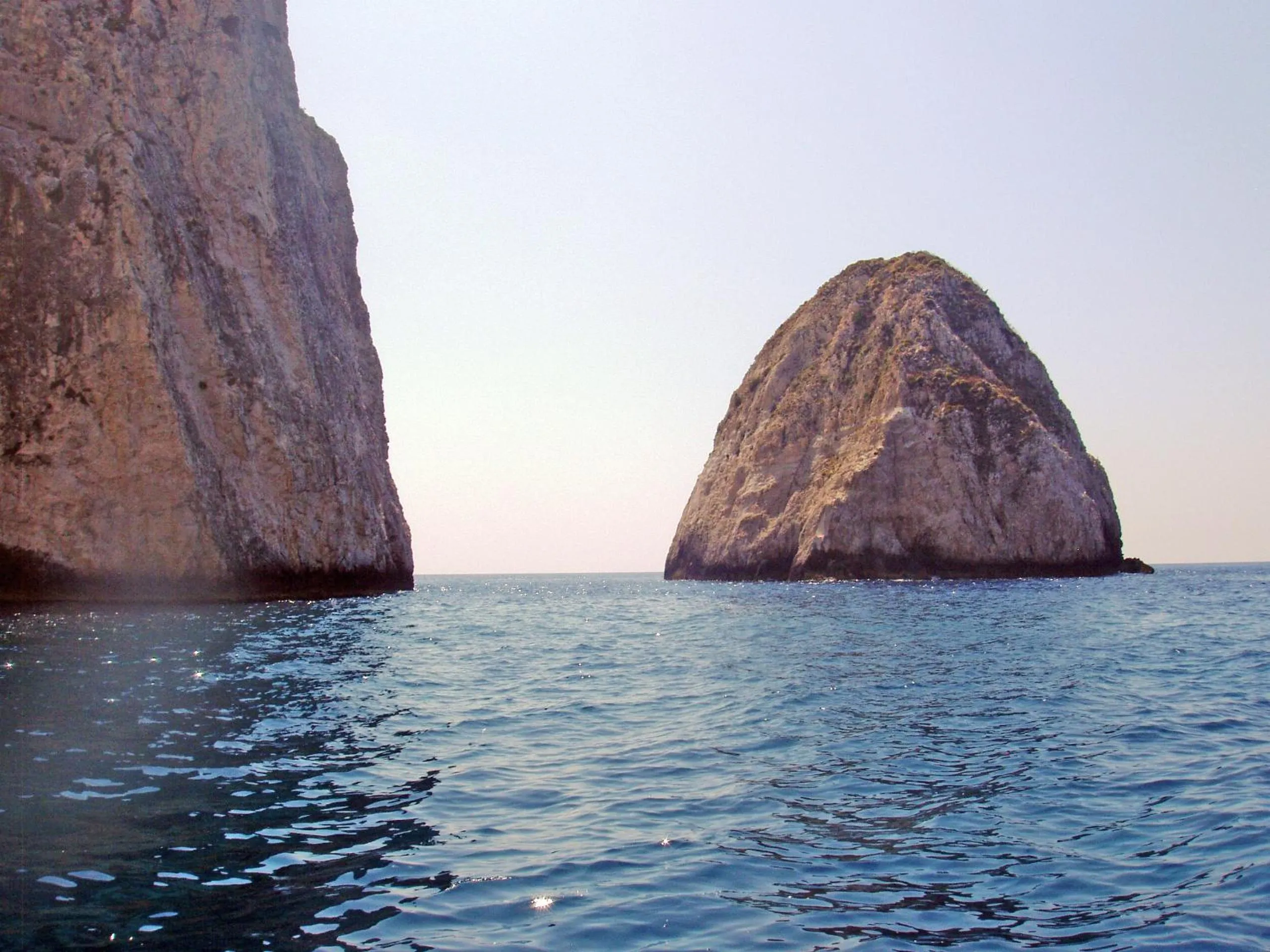 Location in Paradise Apartments