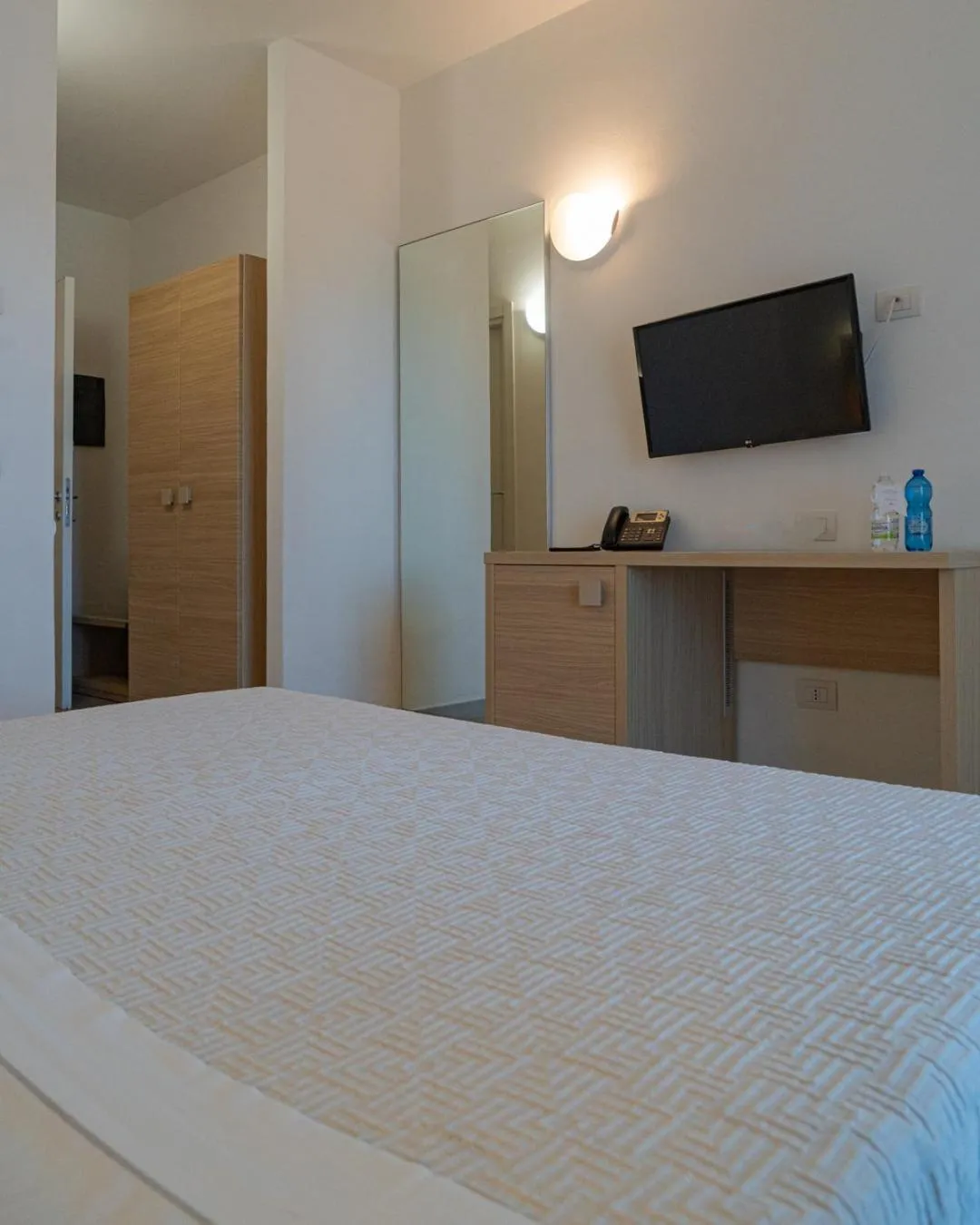 Bedroom, Bed in Hotel San Teodoro