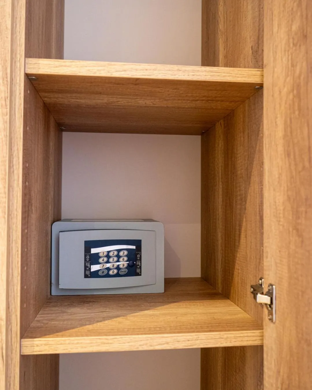 safe in Hotel San Teodoro