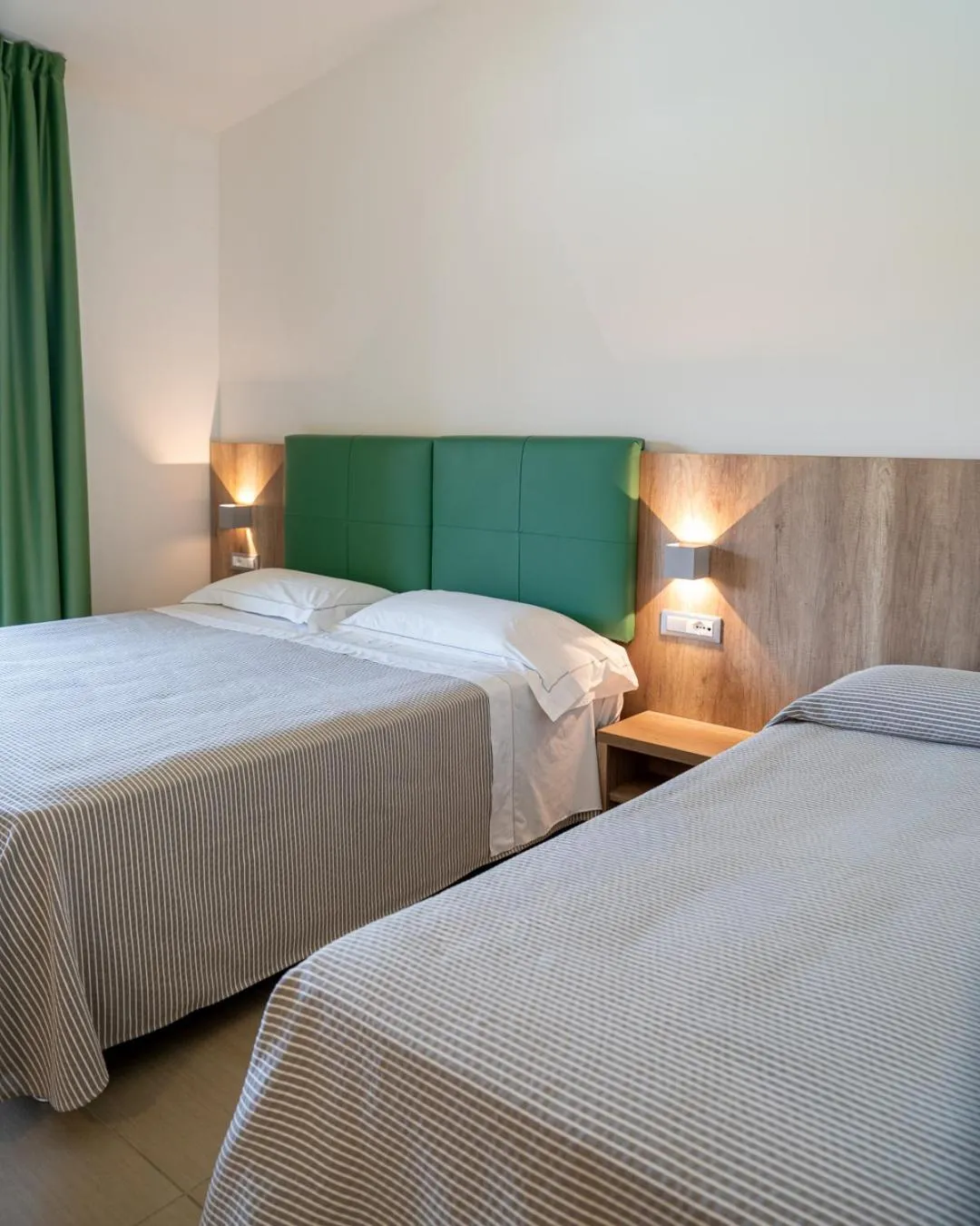 Bed in Hotel San Teodoro