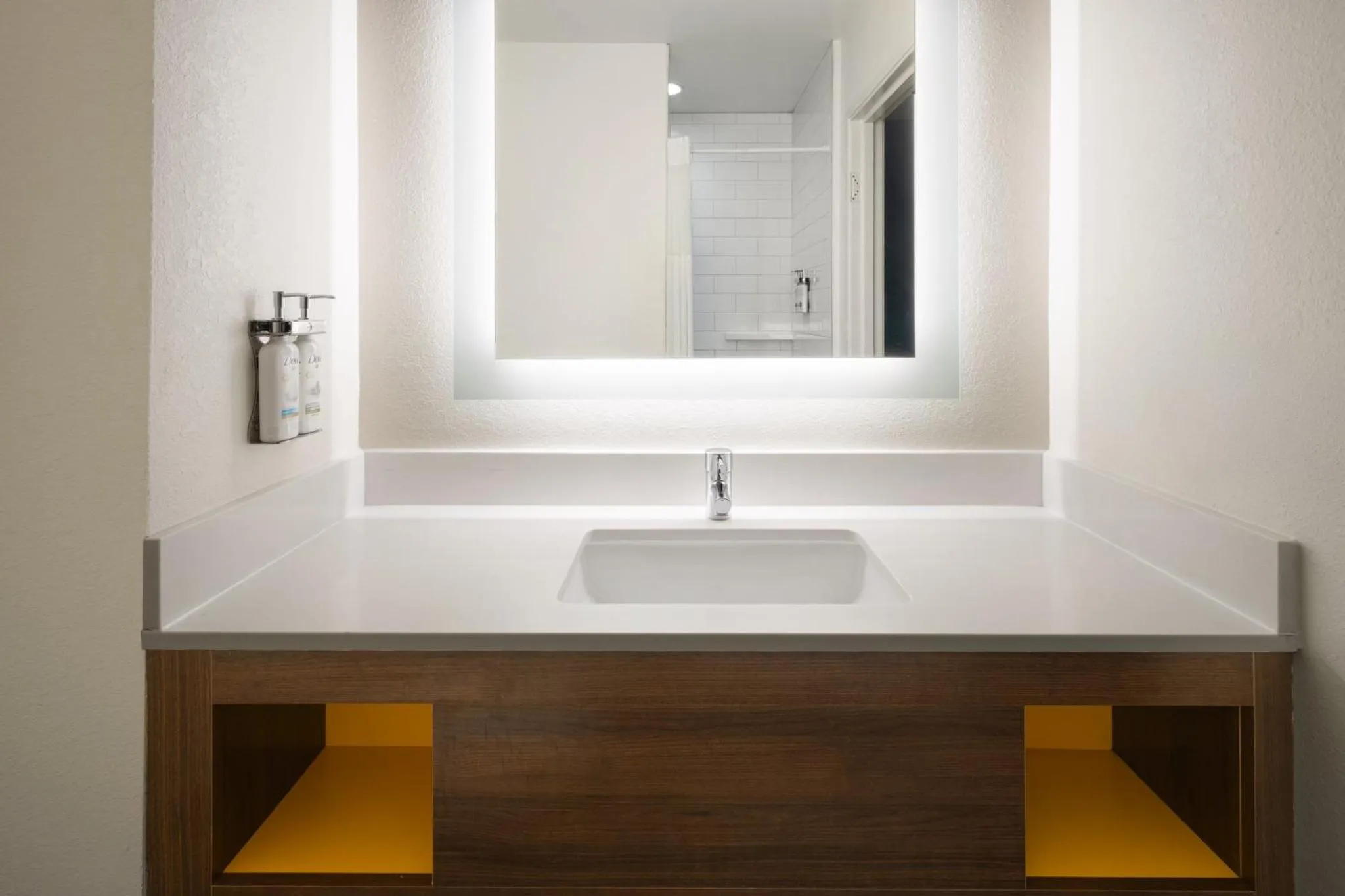 Bathroom in Holiday Inn Pearl - Jackson Area by IHG