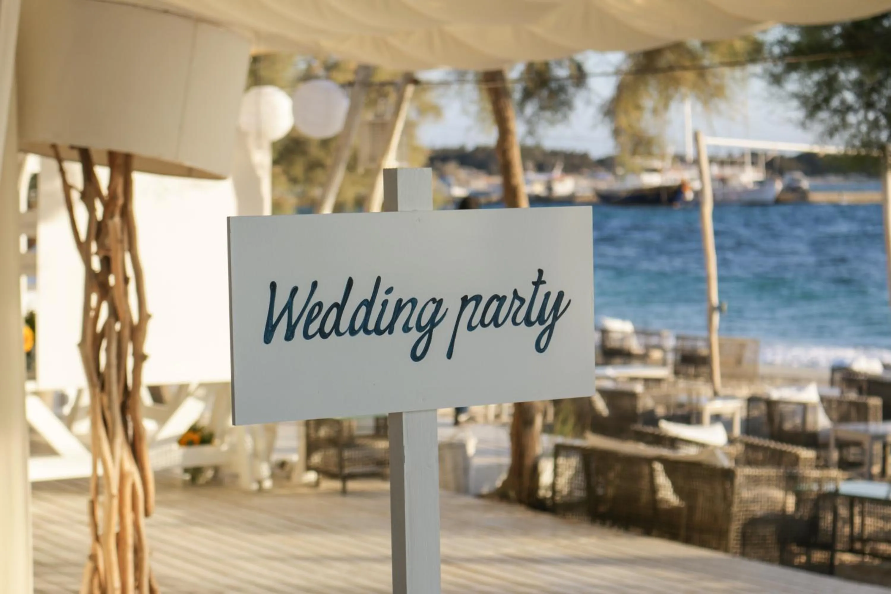 Restaurant/places to eat in Santana Beach