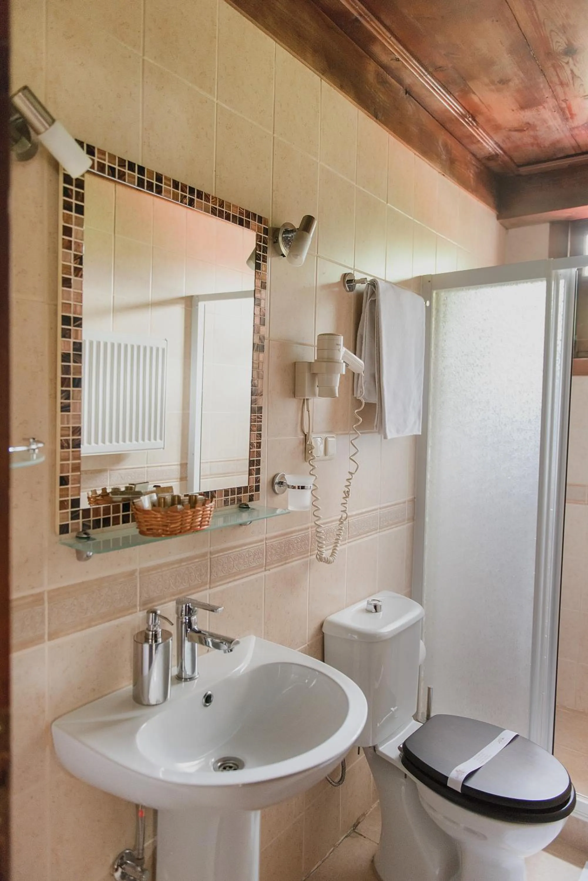 Bathroom in Uğurlu Konakları