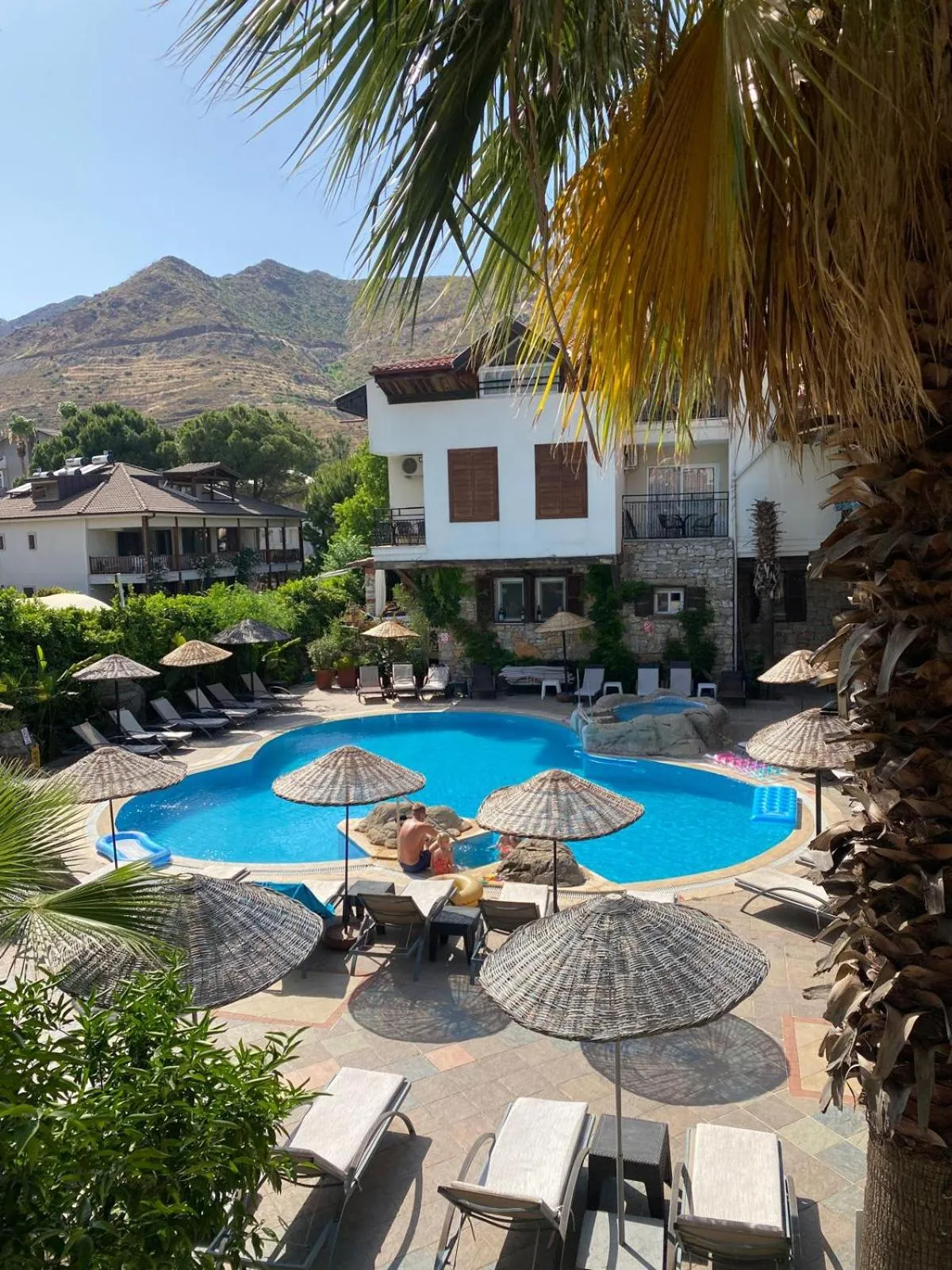 Sun Blue Apart Hotel