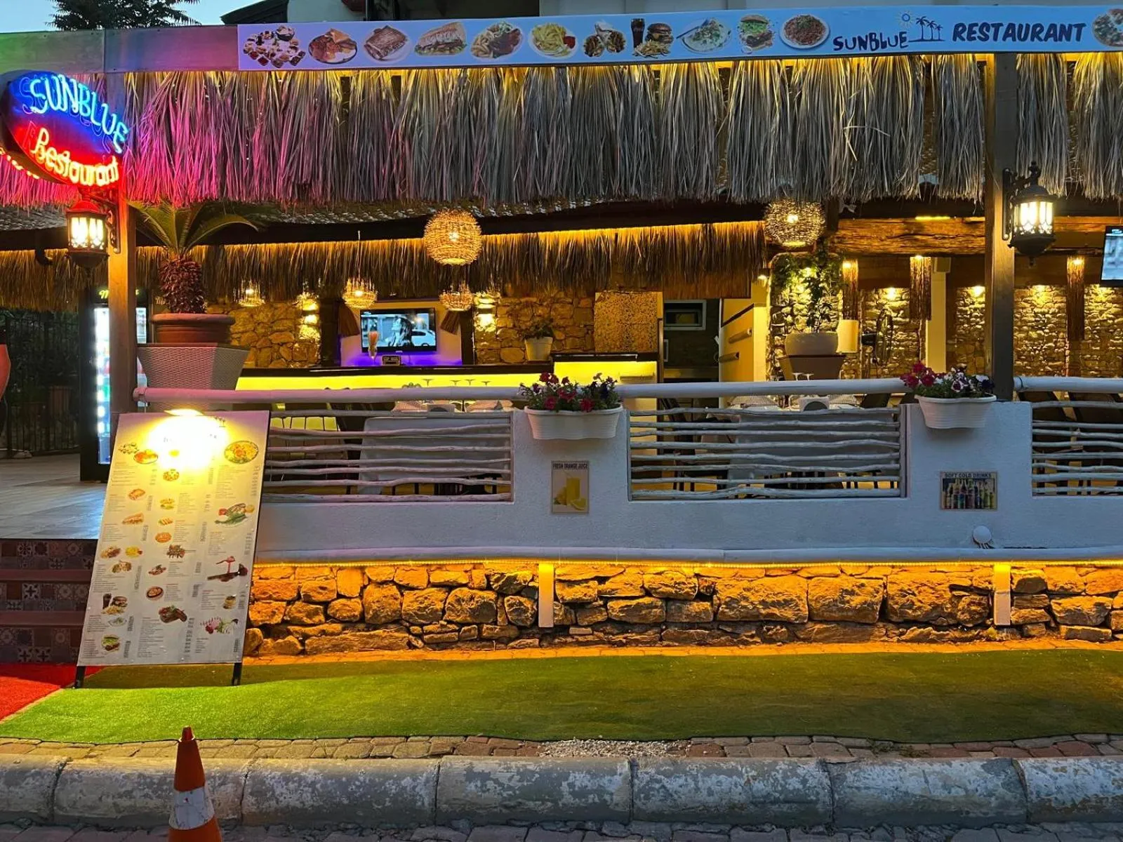 Sun Blue Apart Hotel