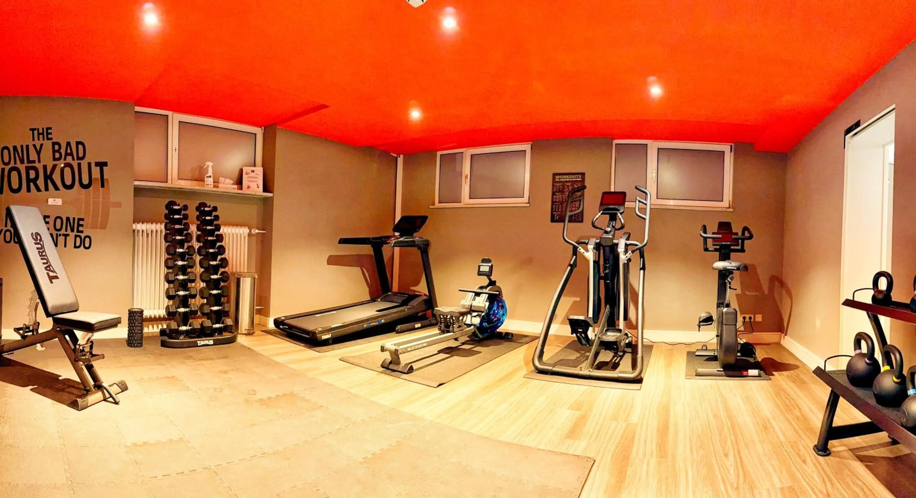 Fitness centre/facilities in AINO Aparthotel Olympiapark