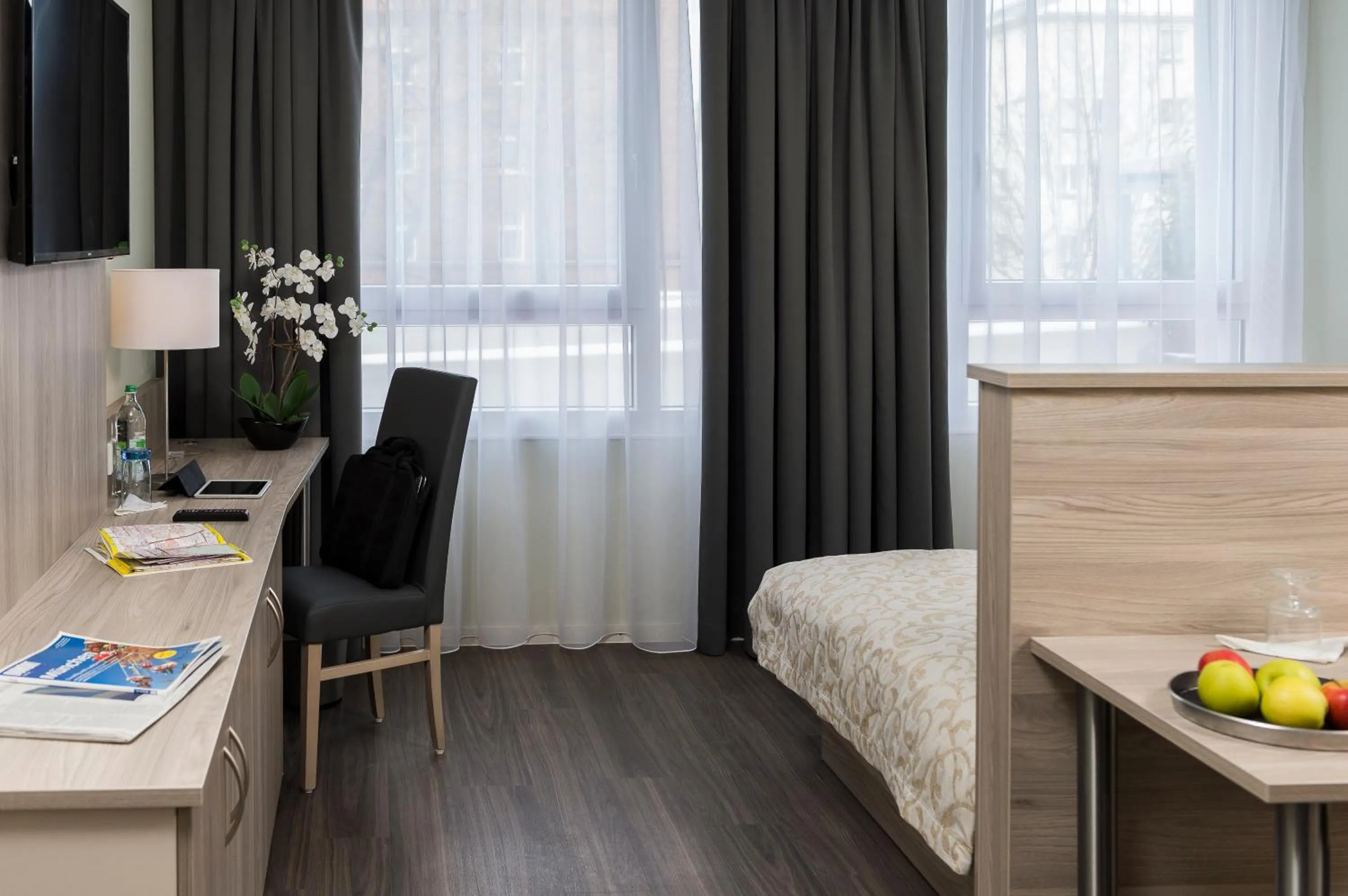 Photo of the whole room, Bed in AINO Aparthotel Olympiapark