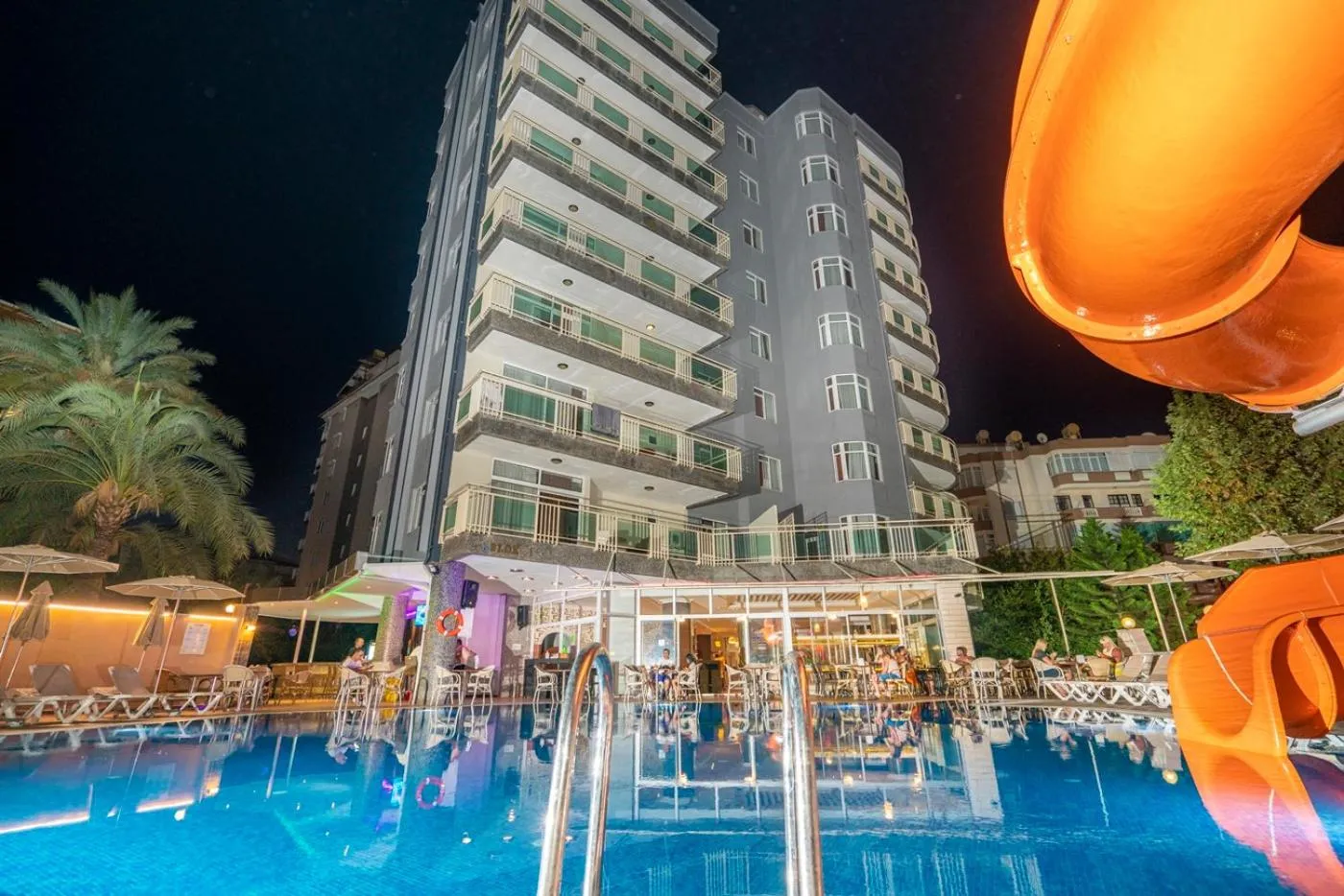 Property building in Carmen Suite Hotel