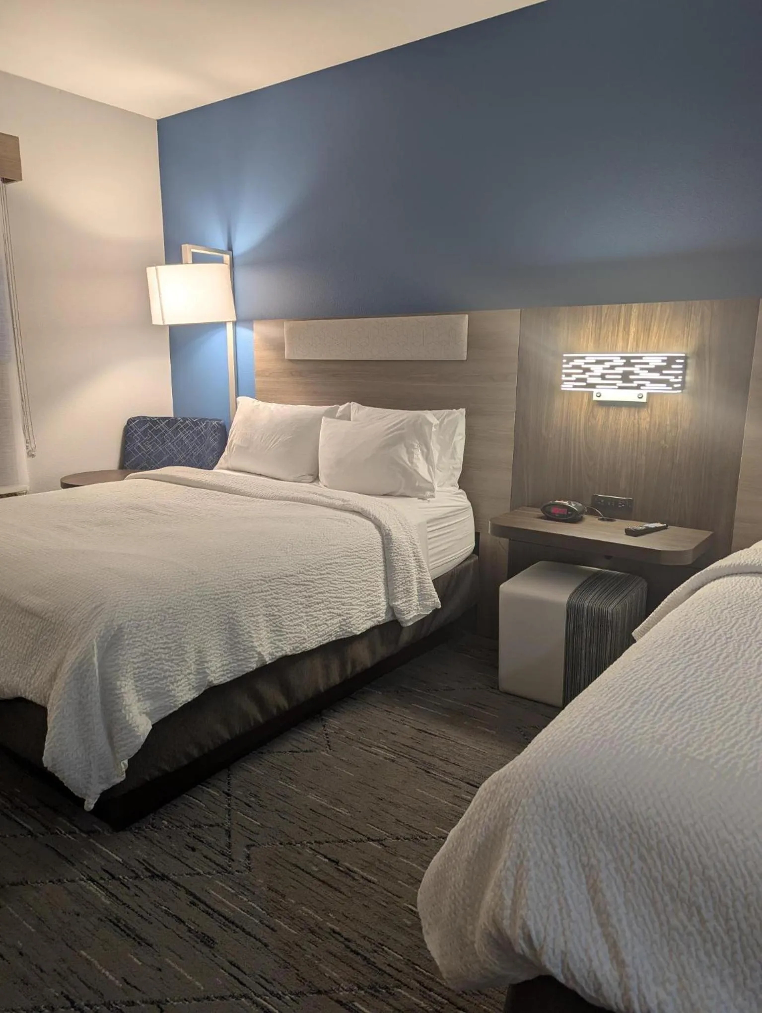 Bedroom, Bed in Holiday Inn Express Hotel & Suites Loveland by IHG