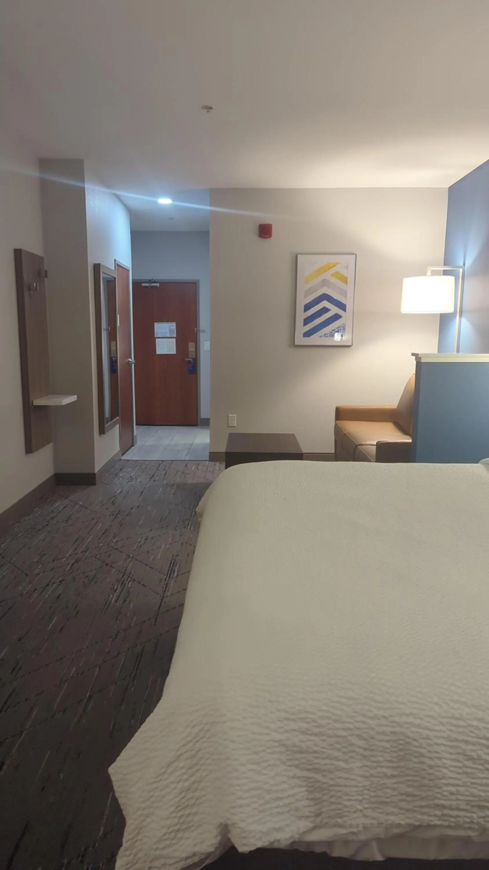 Bedroom, Bed in Holiday Inn Express Hotel & Suites Loveland by IHG