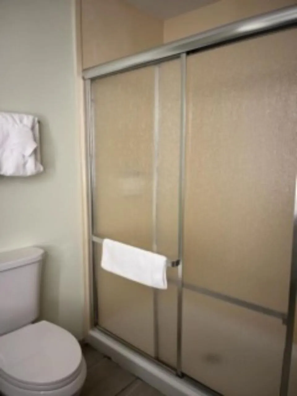 Shower in Holiday Inn Express Hotel & Suites Loveland by IHG