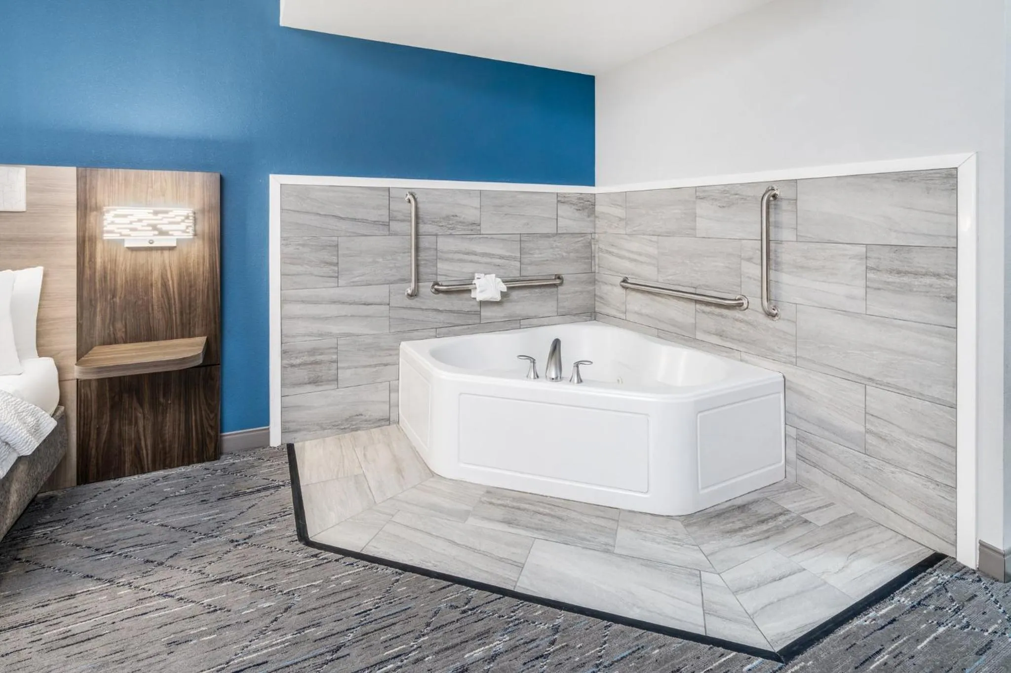 Photo of the whole room in Holiday Inn Express Hotel & Suites Loveland by IHG