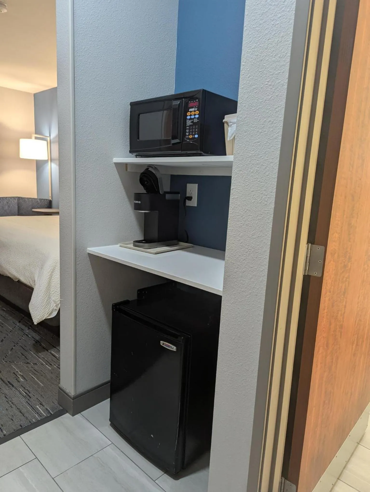 Bedroom, Bed in Holiday Inn Express Hotel & Suites Loveland by IHG