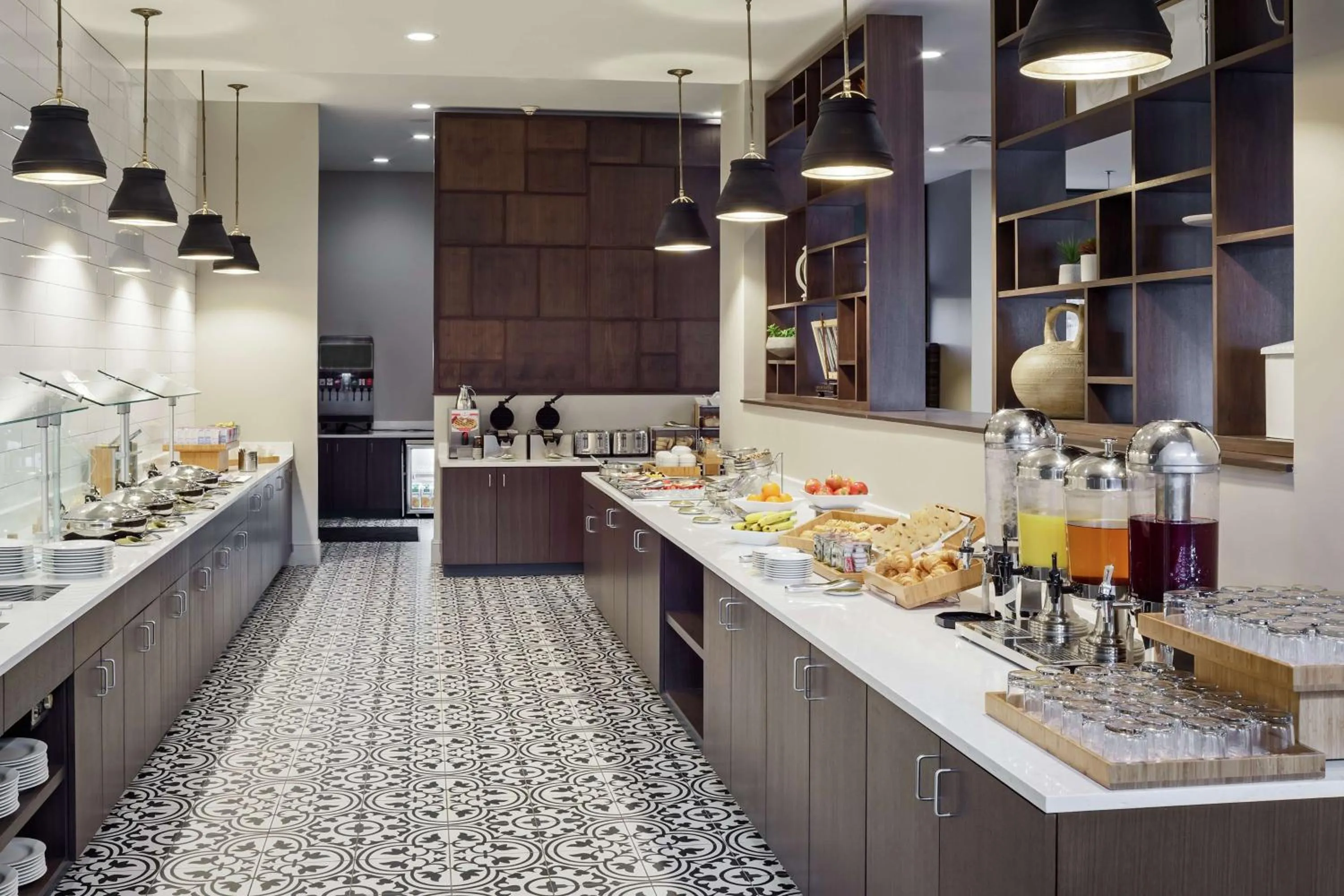 Restaurant/places to eat in DoubleTree by Hilton San Antonio Downtown