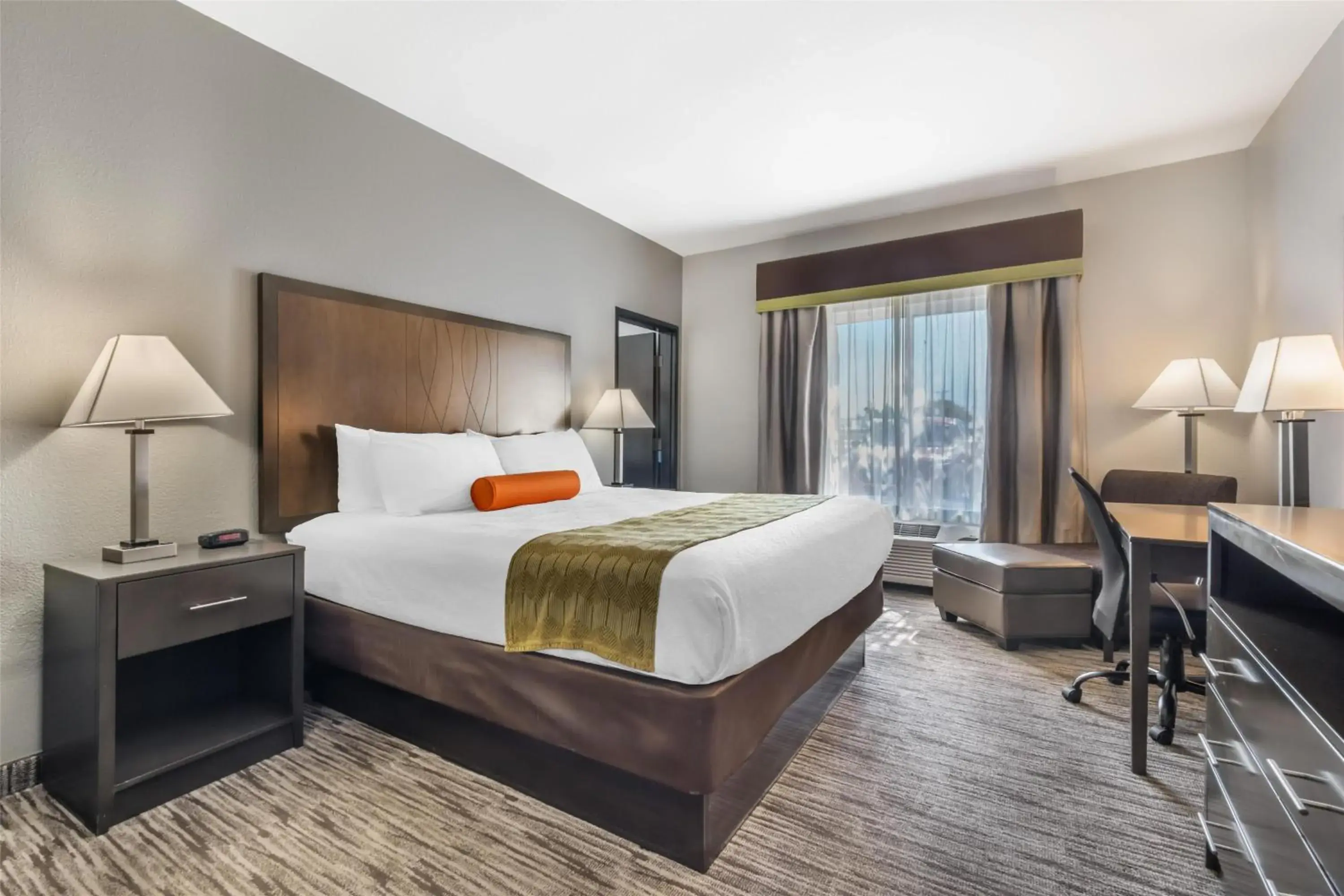 Bedroom, Bed in Best Western Plus Liberal Hotel & Suites Bedroom, Bed in Best Western Plus Liberal Hotel & Suites