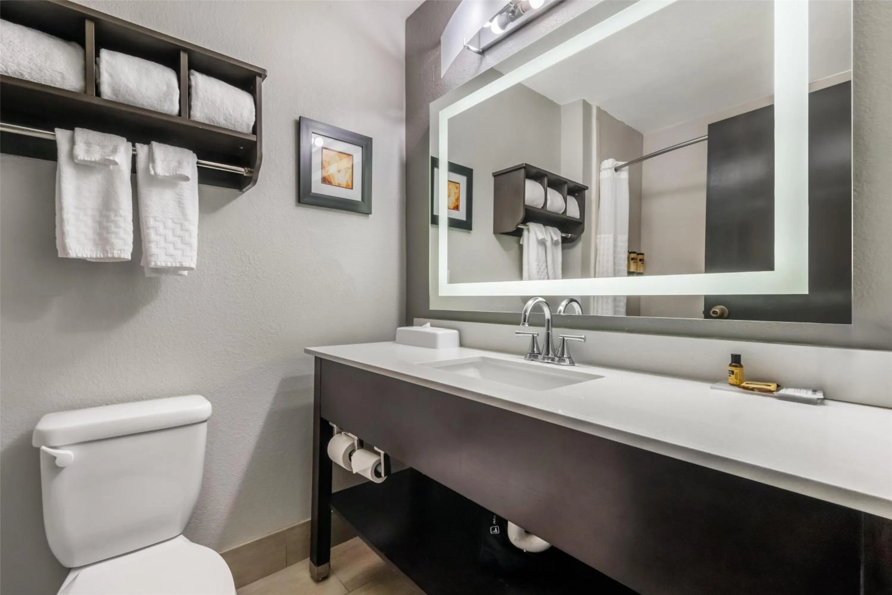 Bathroom in Best Western Plus Liberal Hotel & Suites