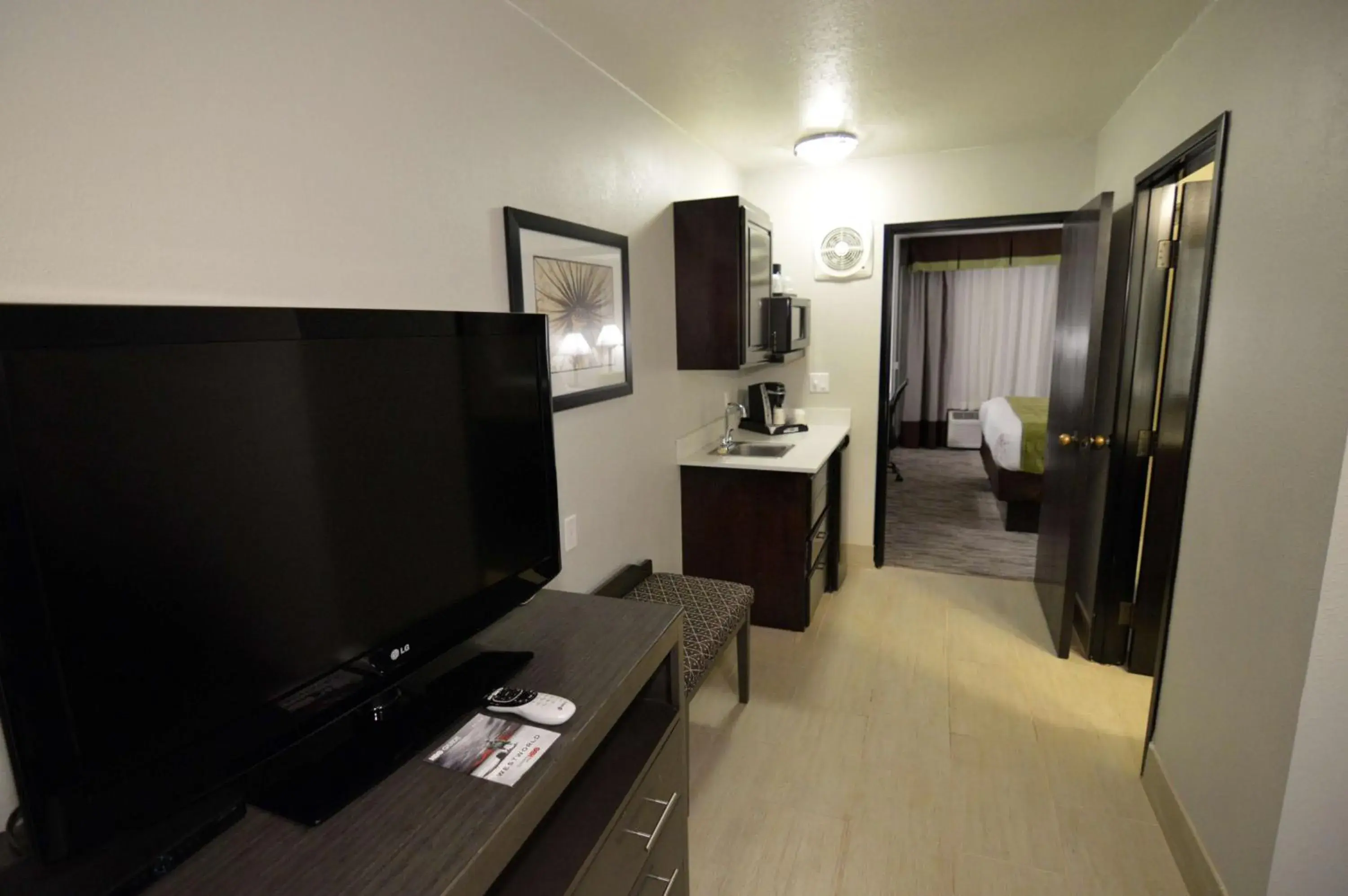 Bedroom in Best Western Plus Liberal Hotel & Suites Bedroom in Best Western Plus Liberal Hotel & Suites