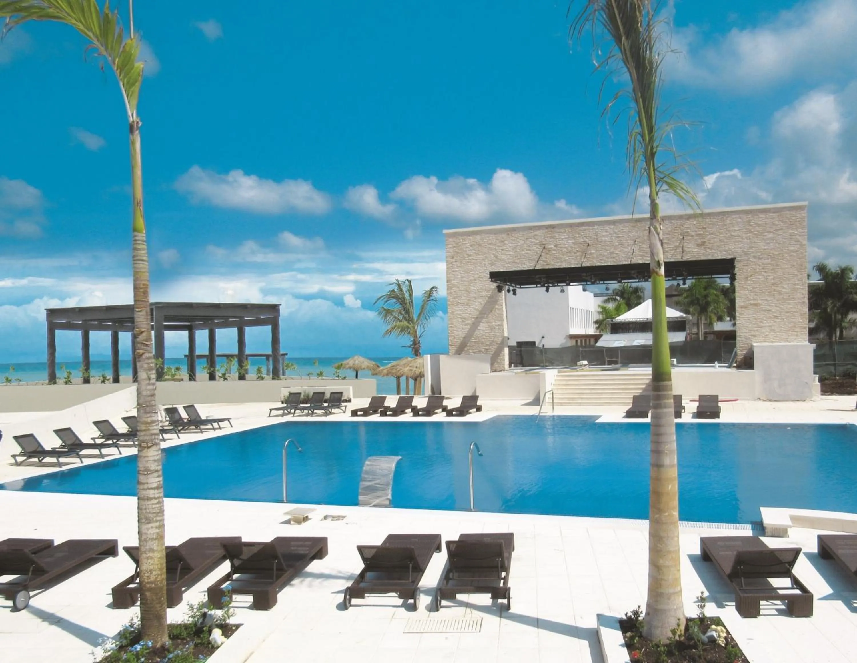 Swimming pool in Royalton Blue Waters Montego Bay, An Autograph Collection All-Inclusive Resort