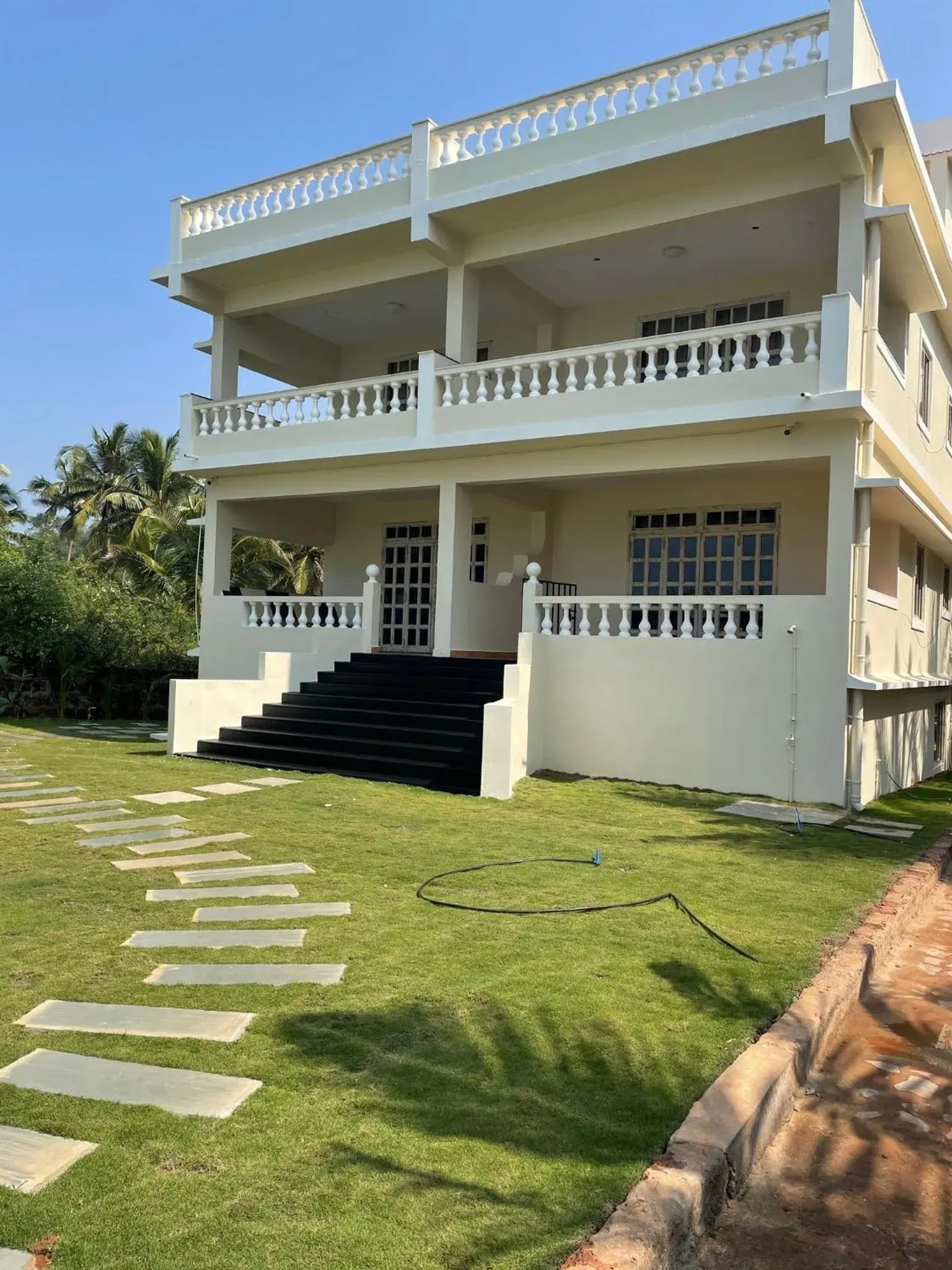 Property building in Kay's By The Sea Property building in Kay's By The Sea