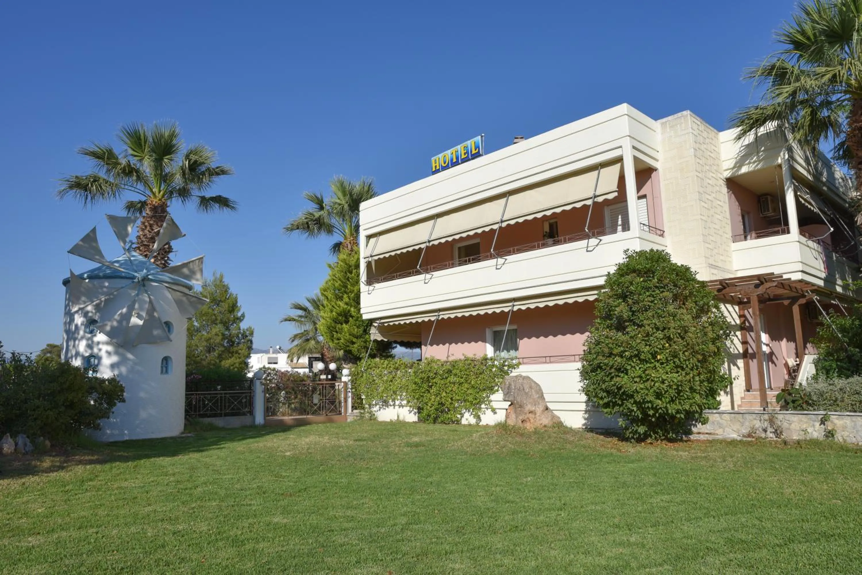 Garden in Sun Rise Hotel Apartments