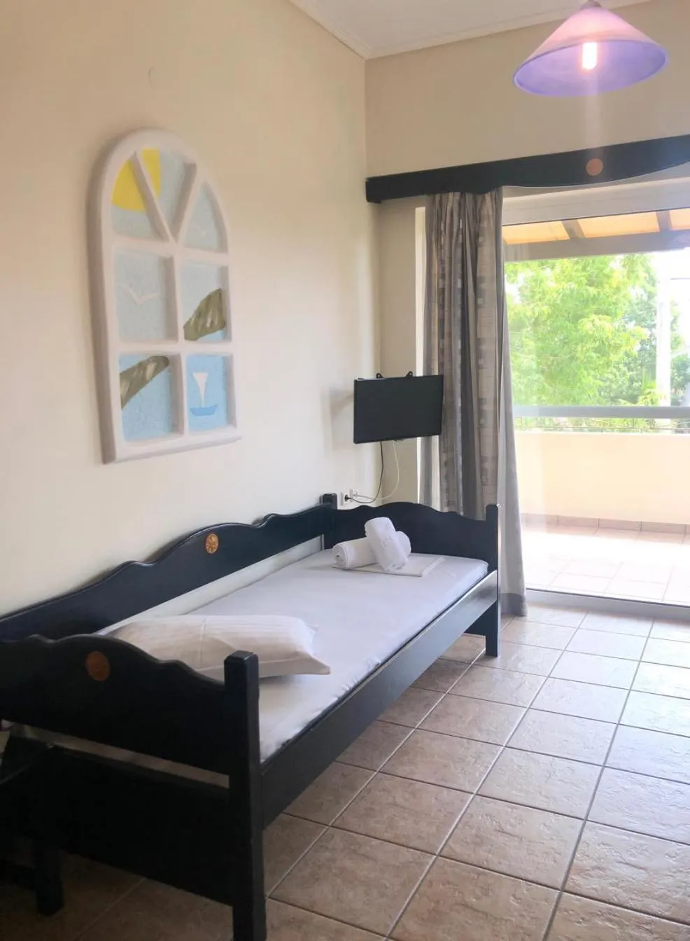 Bed in Sun Rise Hotel Apartments